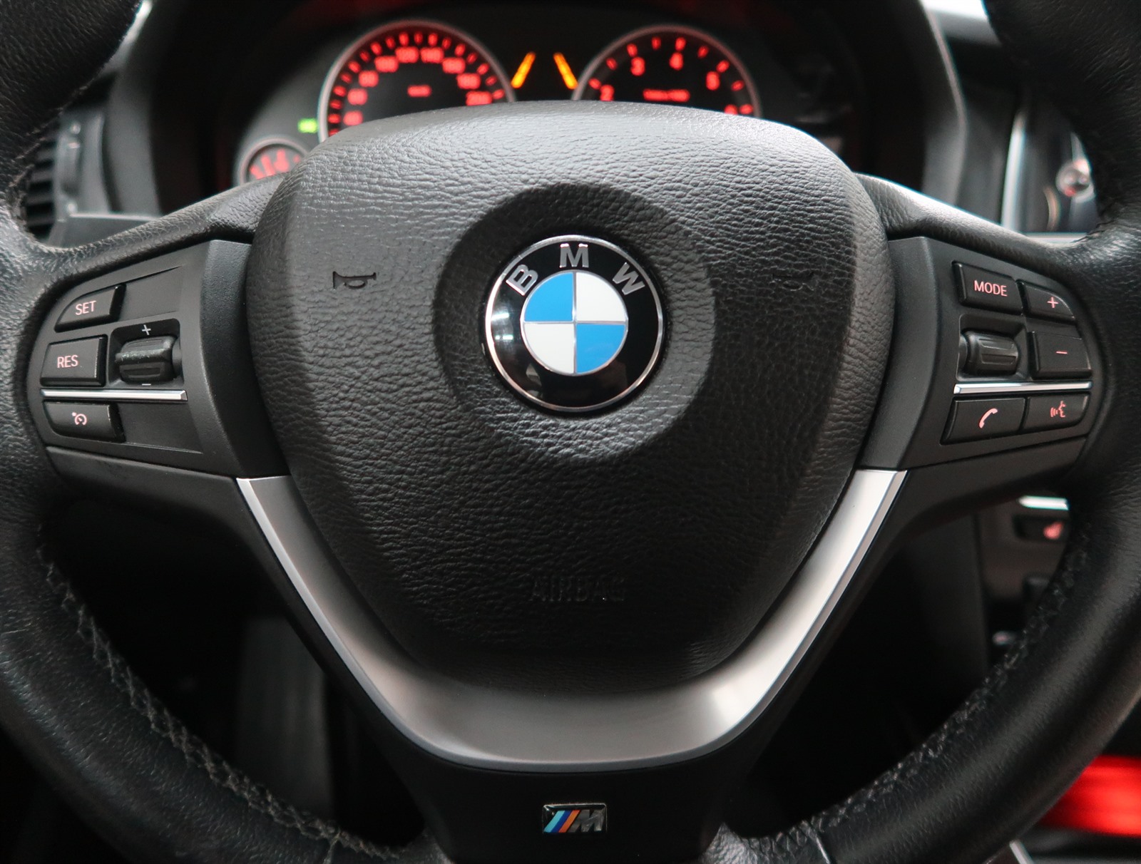 BMW X3, 2016 - pohled č. 27