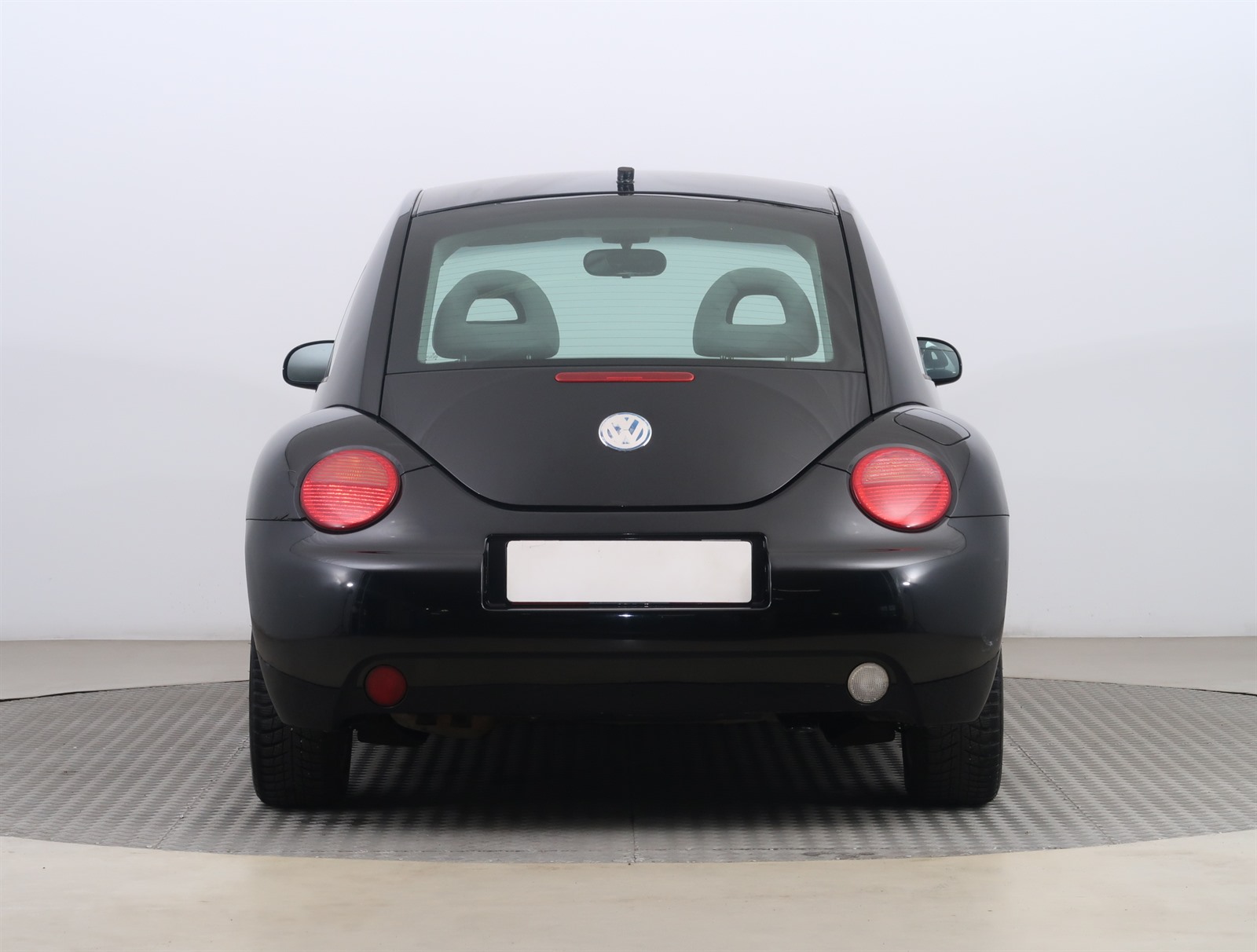 Volkswagen New Beetle, 2002 - pohled č. 6