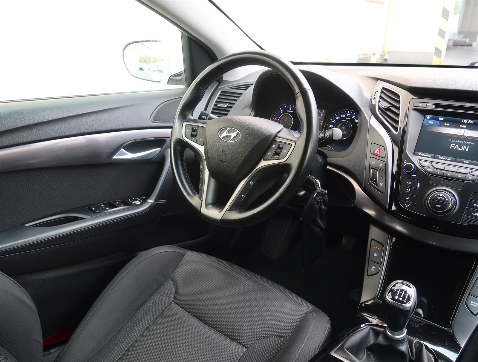 Hyundai i40, 2016 - pohled č. 9