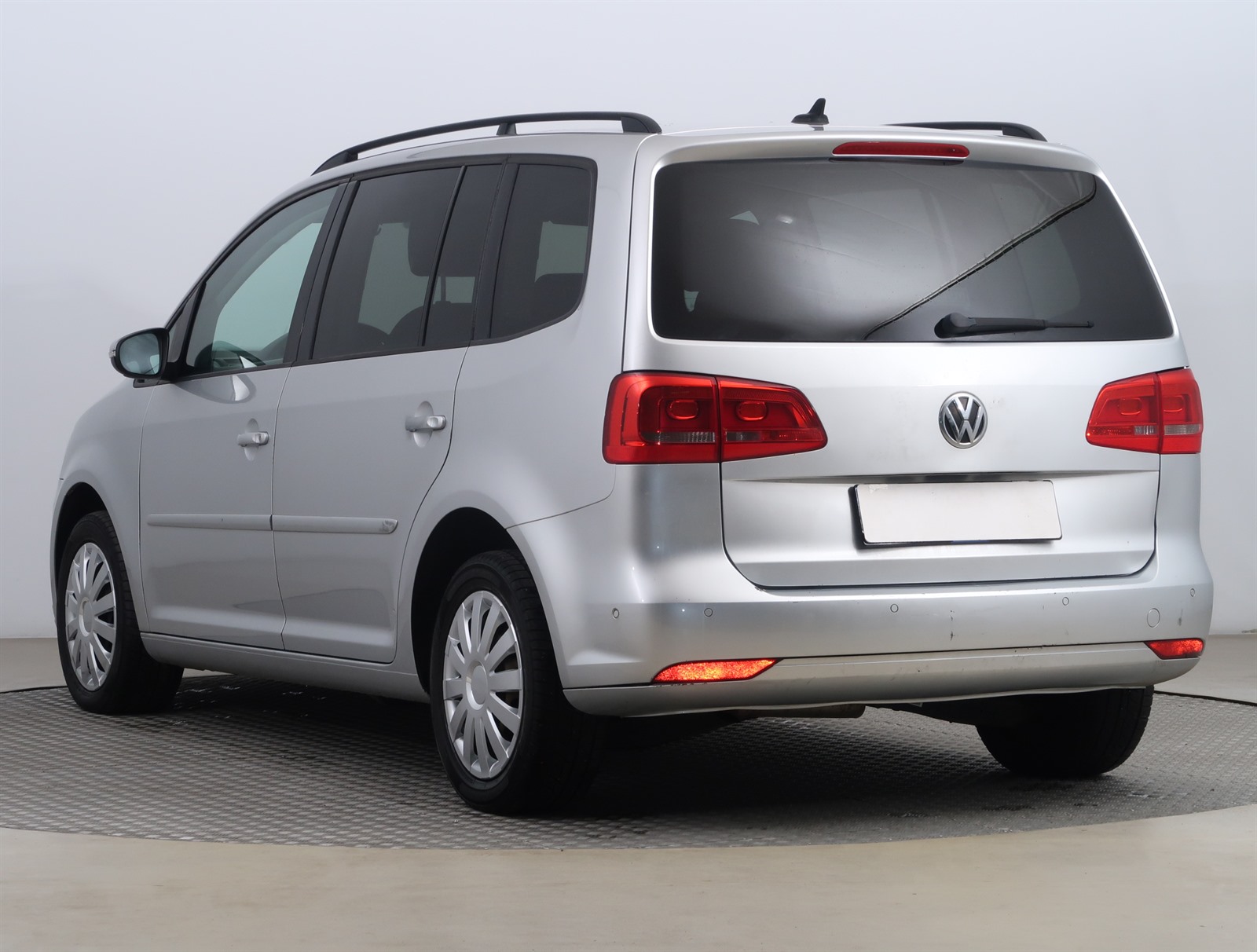 Volkswagen Touran, 2015 - pohled č. 5