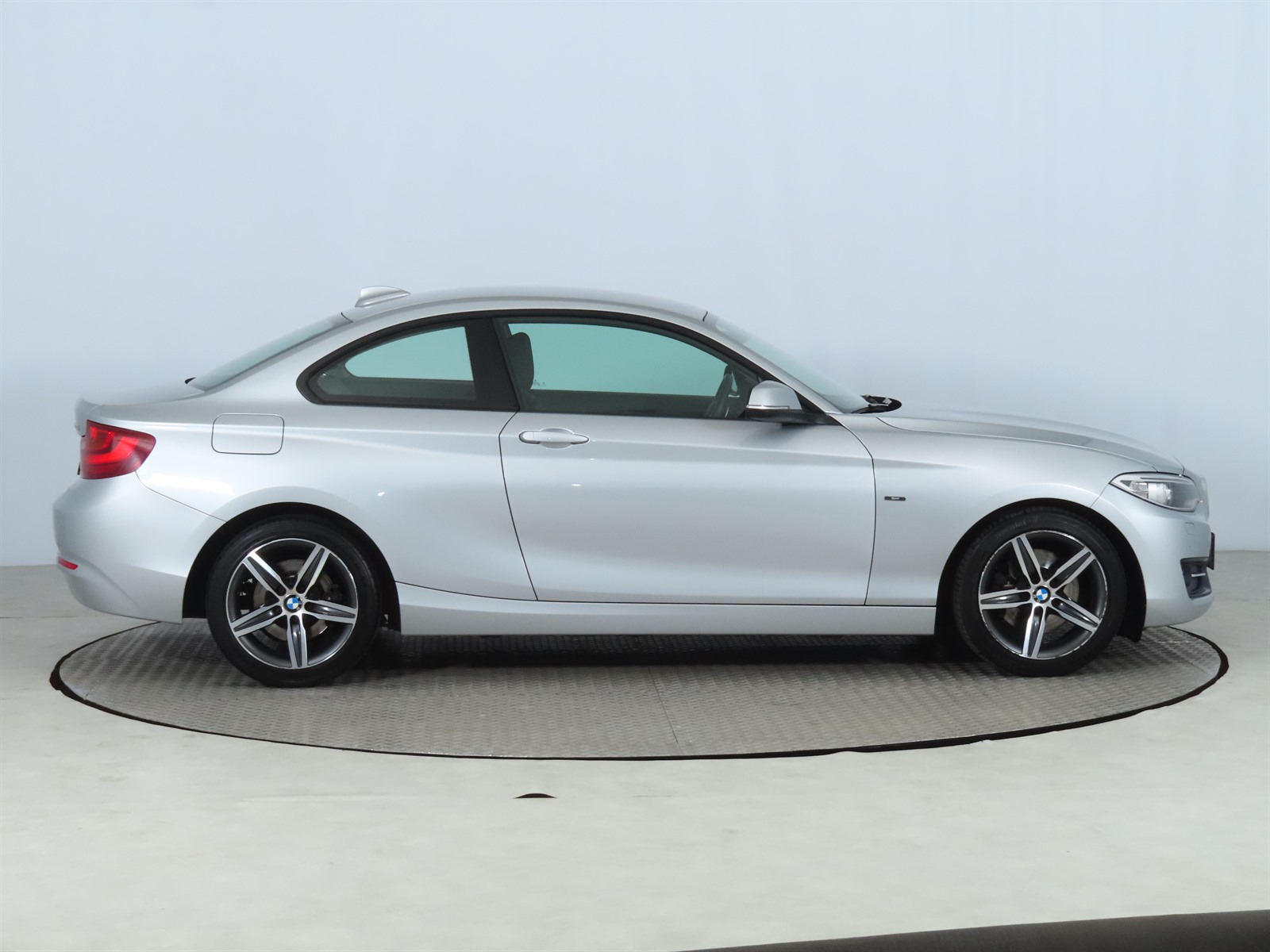 BMW Řada 2, 2015 - pohled č. 8
