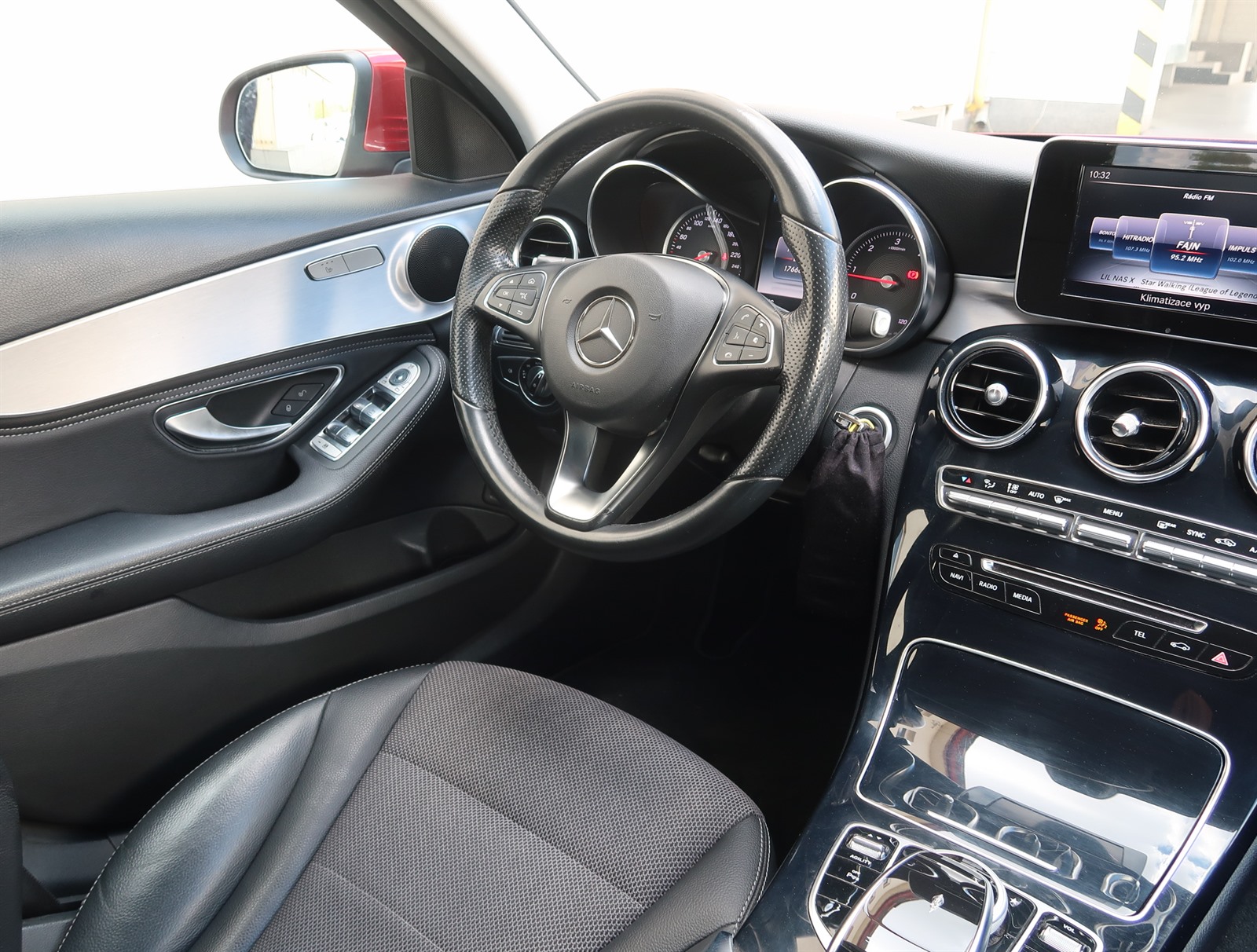 Mercedes-Benz C, 2014 - pohled č. 9