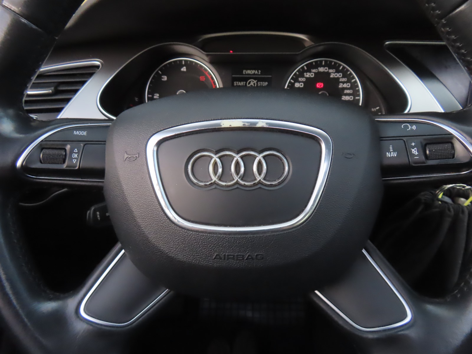 Audi A4, 2014 - pohled č. 22