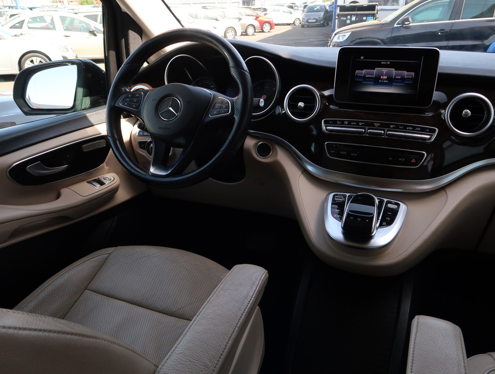 Mercedes-Benz V, 2015 - pohled č. 8