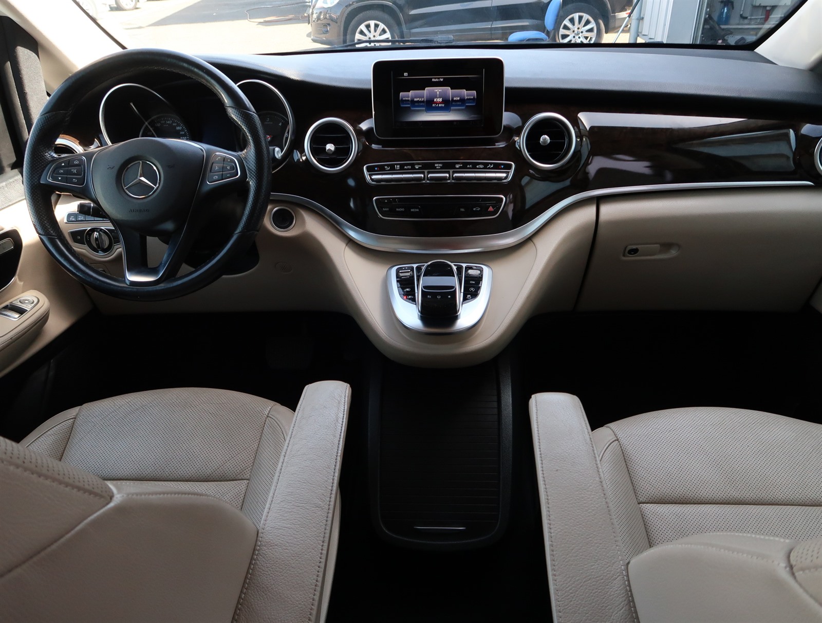 Mercedes-Benz V, 2015 - pohled č. 9