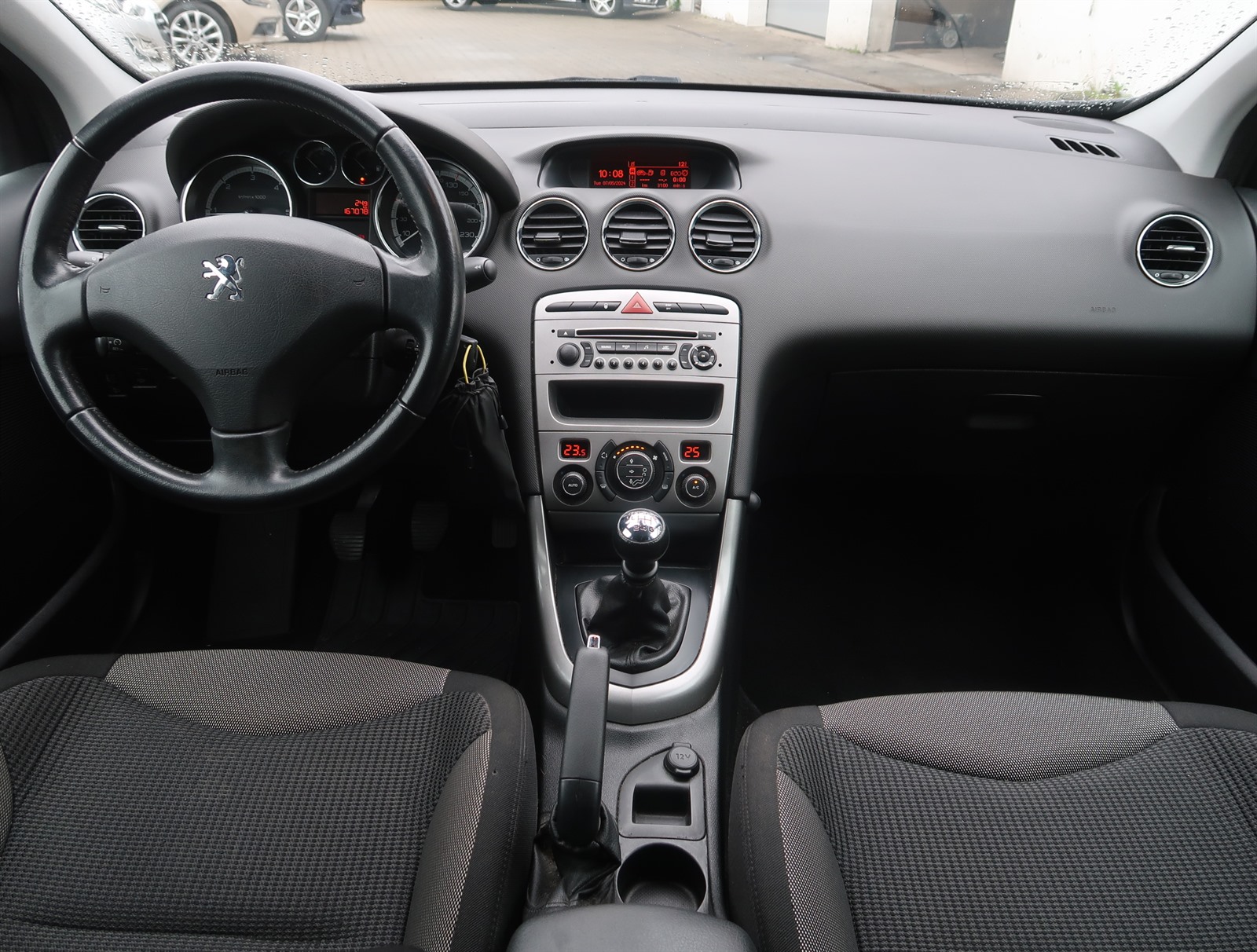 Peugeot 308, 2012 - pohled č. 10