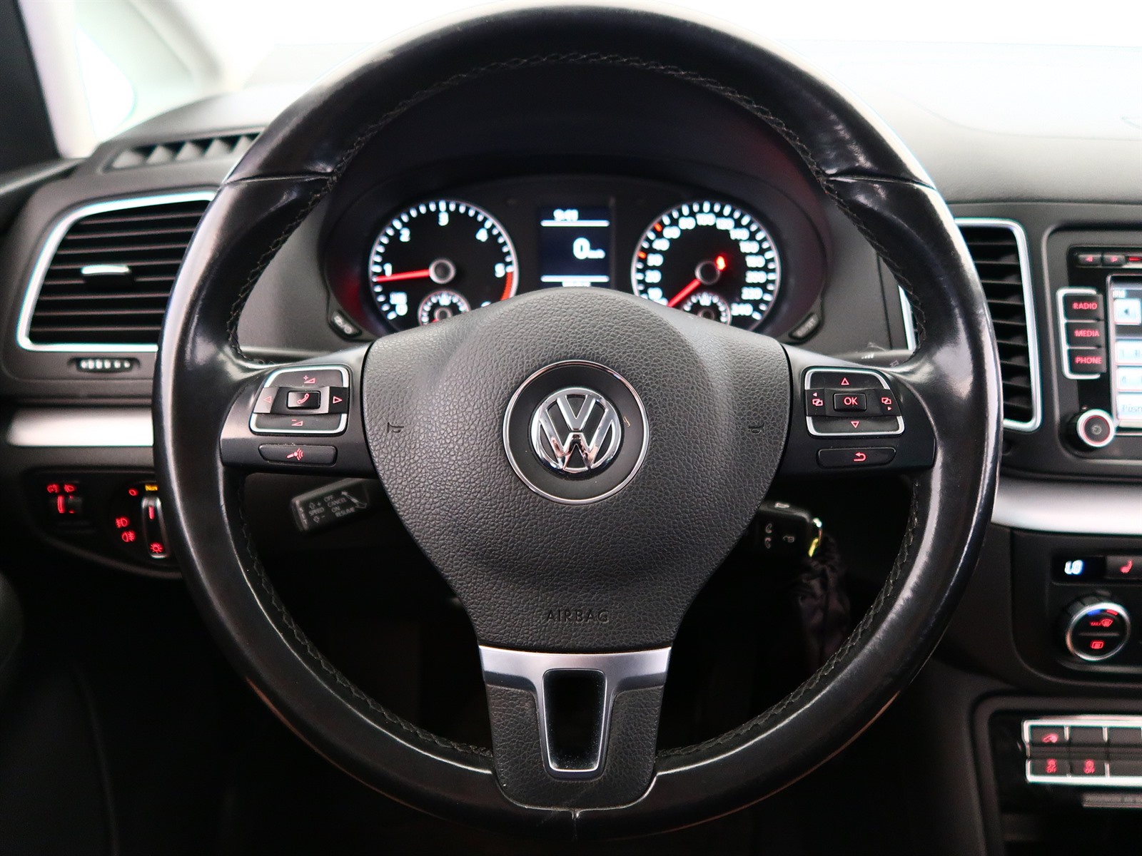 Volkswagen Sharan, 2015 - pohled č. 25