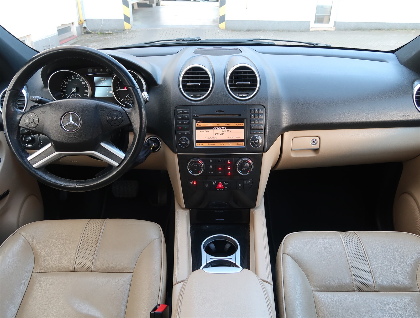 Mercedes-Benz ML, 2009 - pohled č. 10