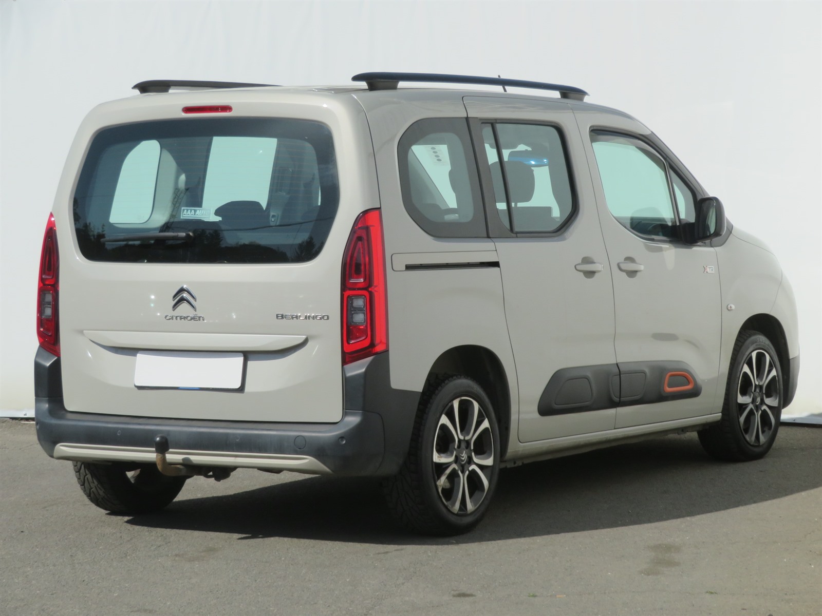 Citroën Berlingo, 2018 - pohled č. 7