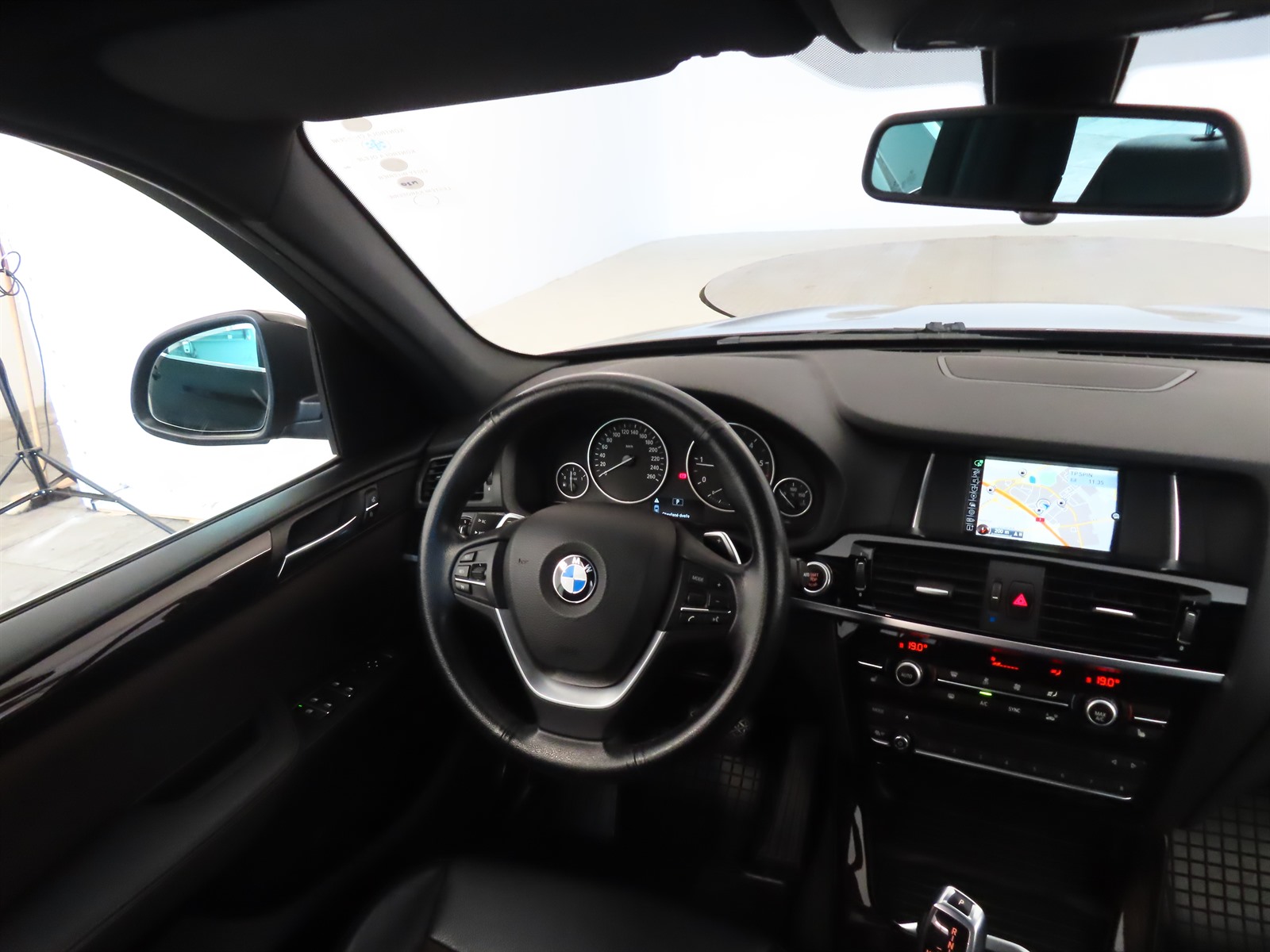 BMW X3, 2016 - pohled č. 9