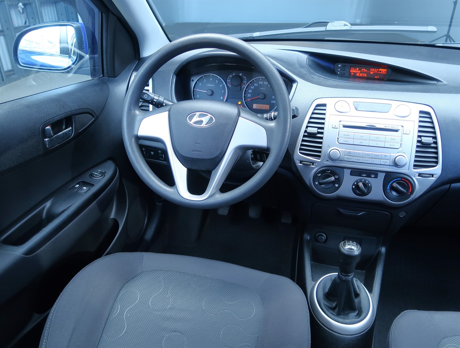 Hyundai i20, 2011 - pohled č. 9