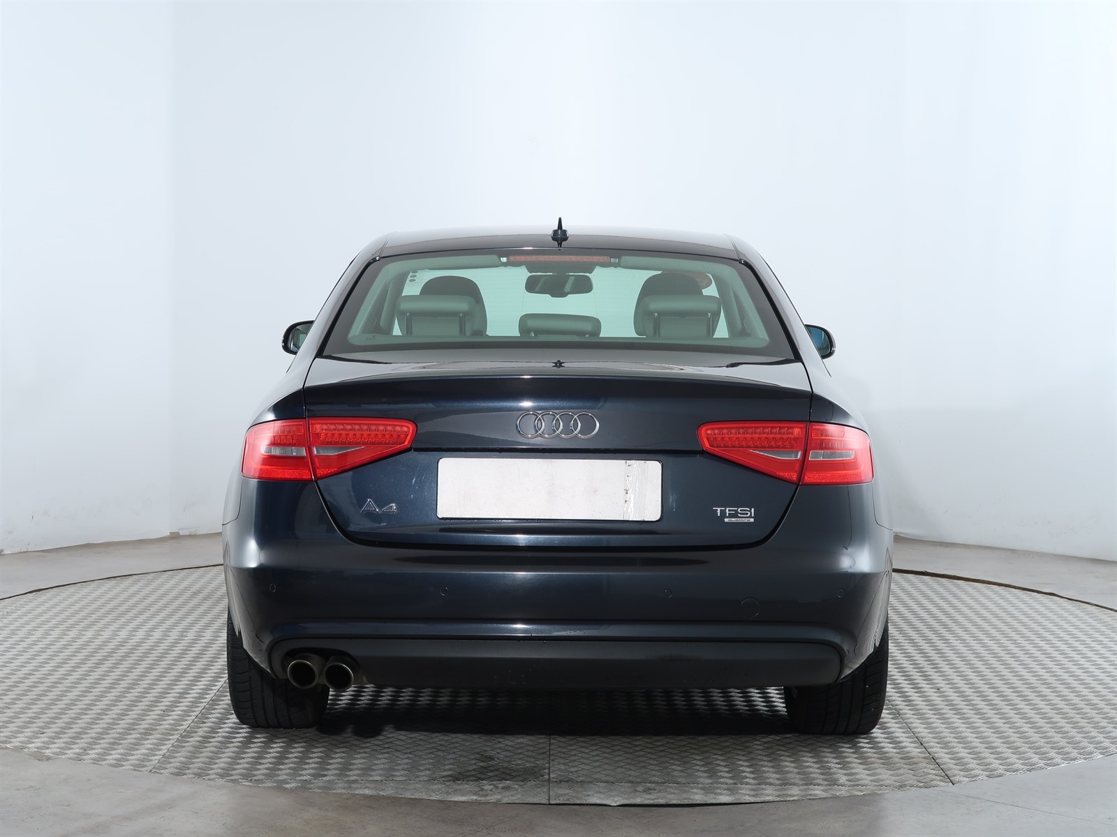 Audi A4, 2014 - pohled č. 6