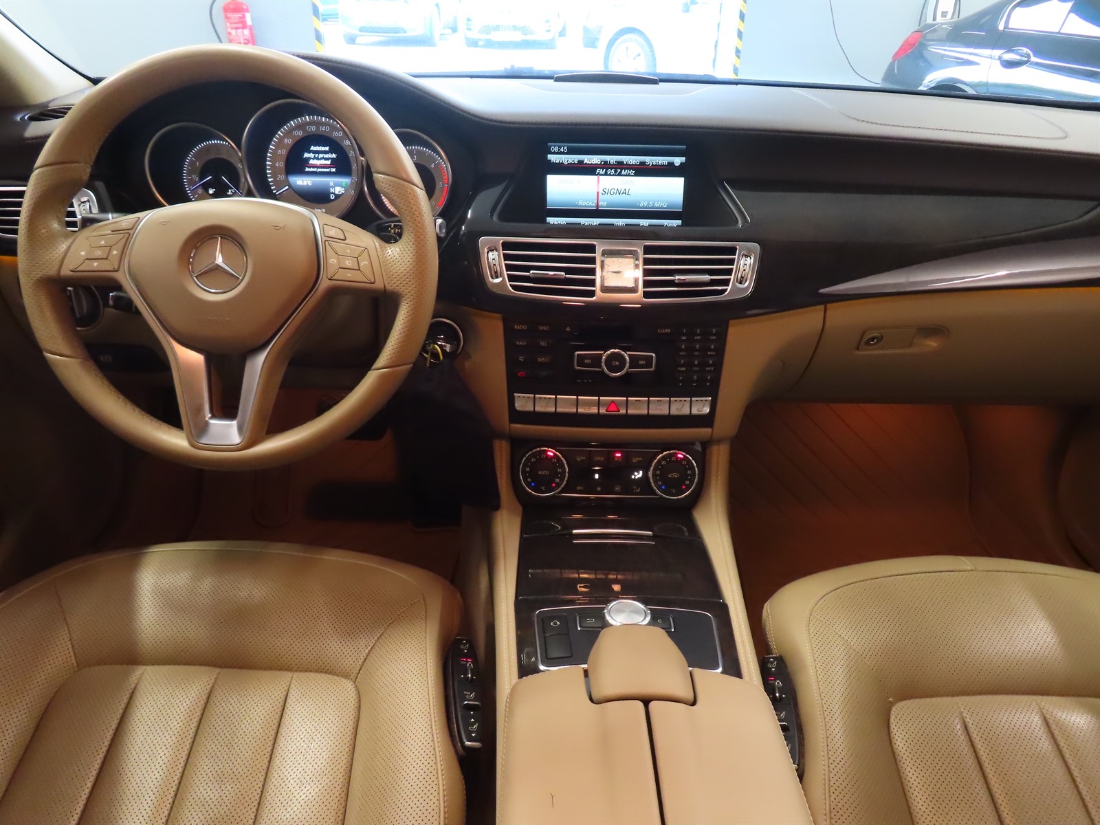 Mercedes-Benz CLS, 2014 - pohled č. 10