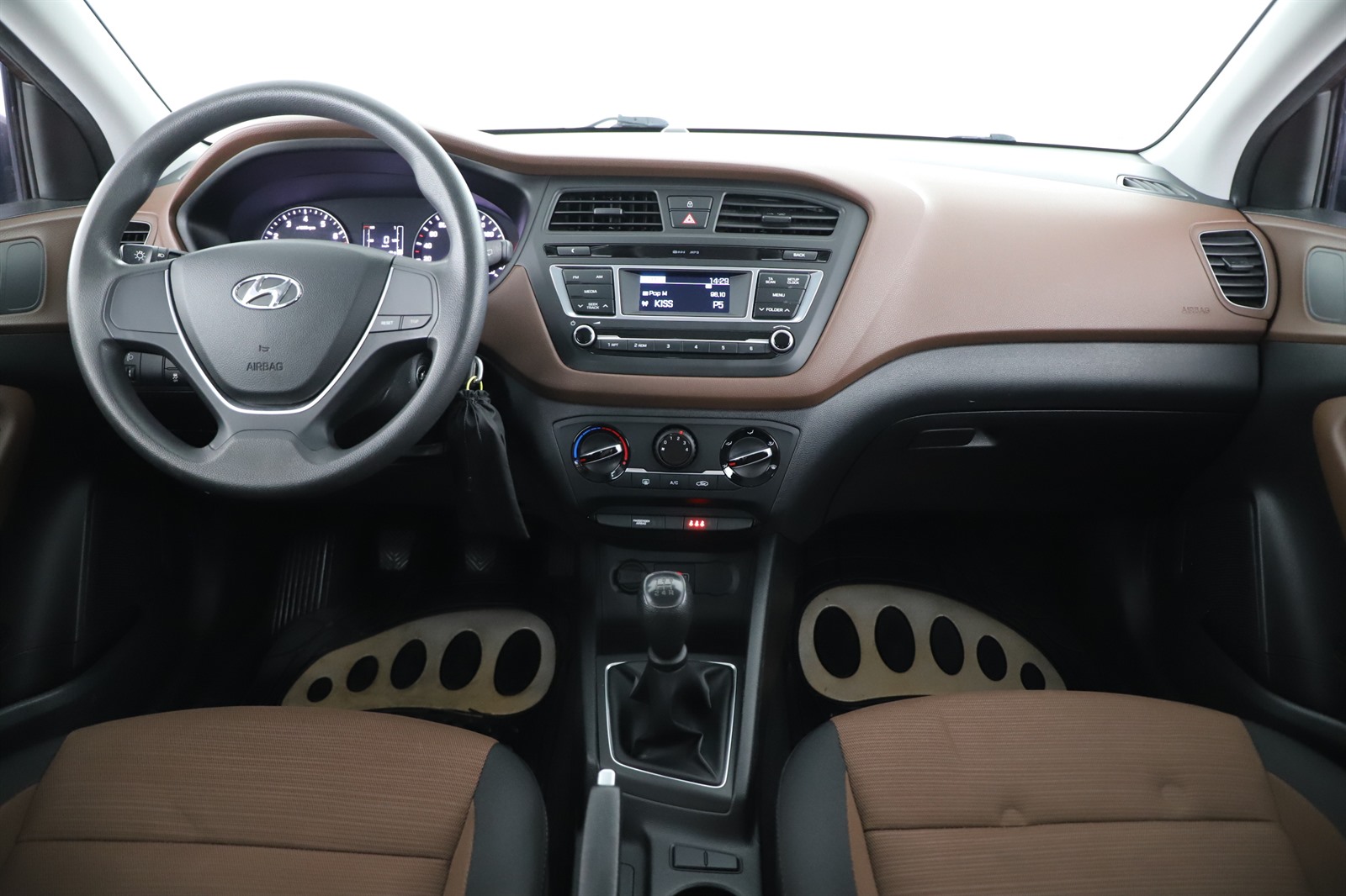 Hyundai i20, 2016 - pohled č. 9