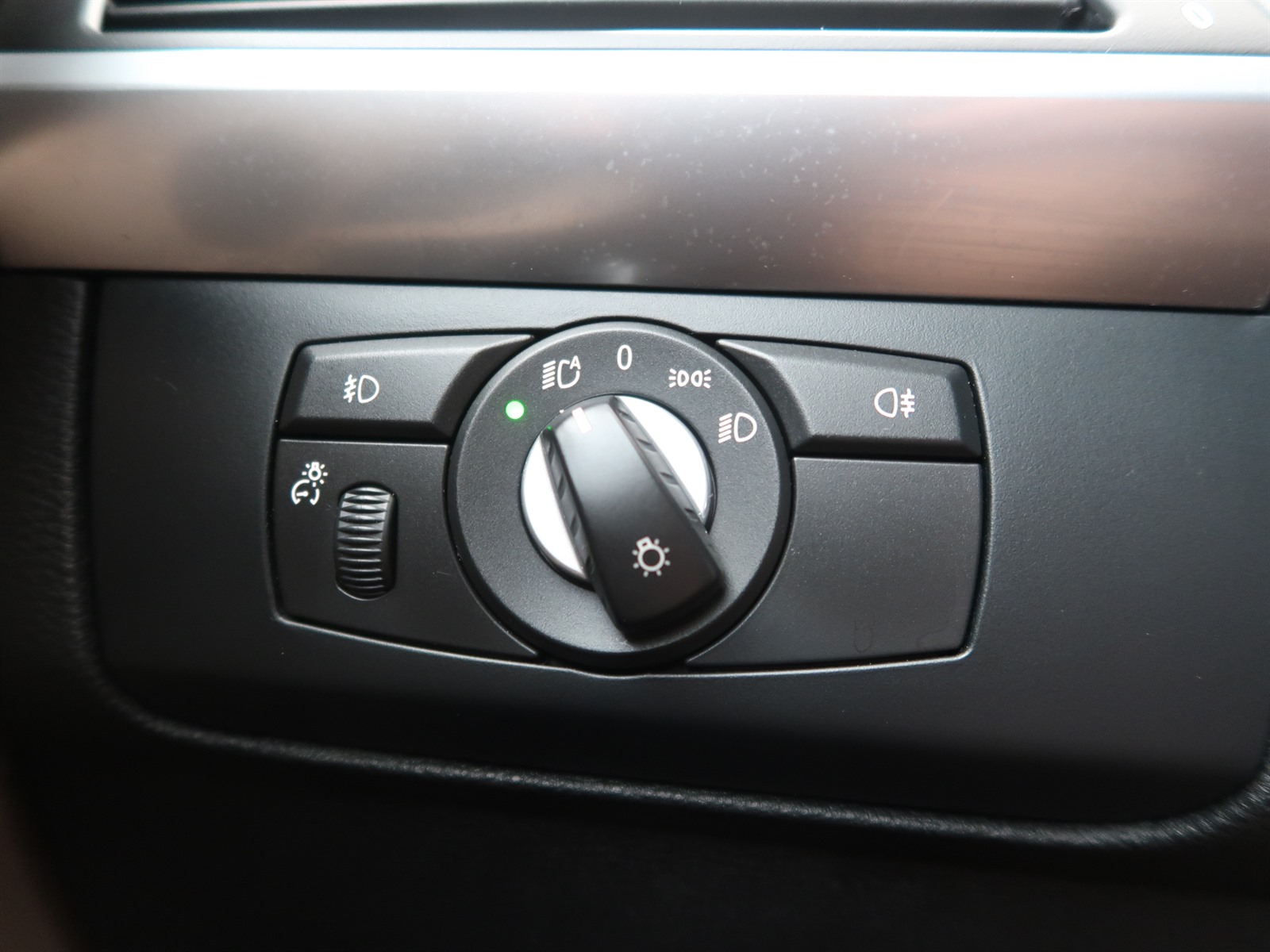 BMW X5, 2010 - pohled č. 23