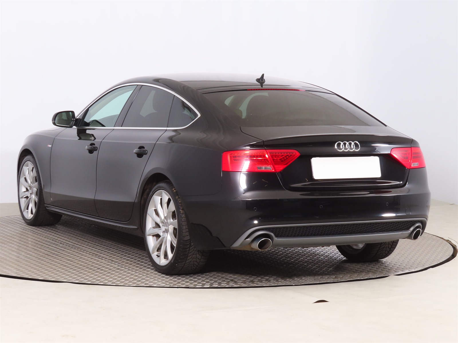Audi A5, 2014 - pohled č. 5