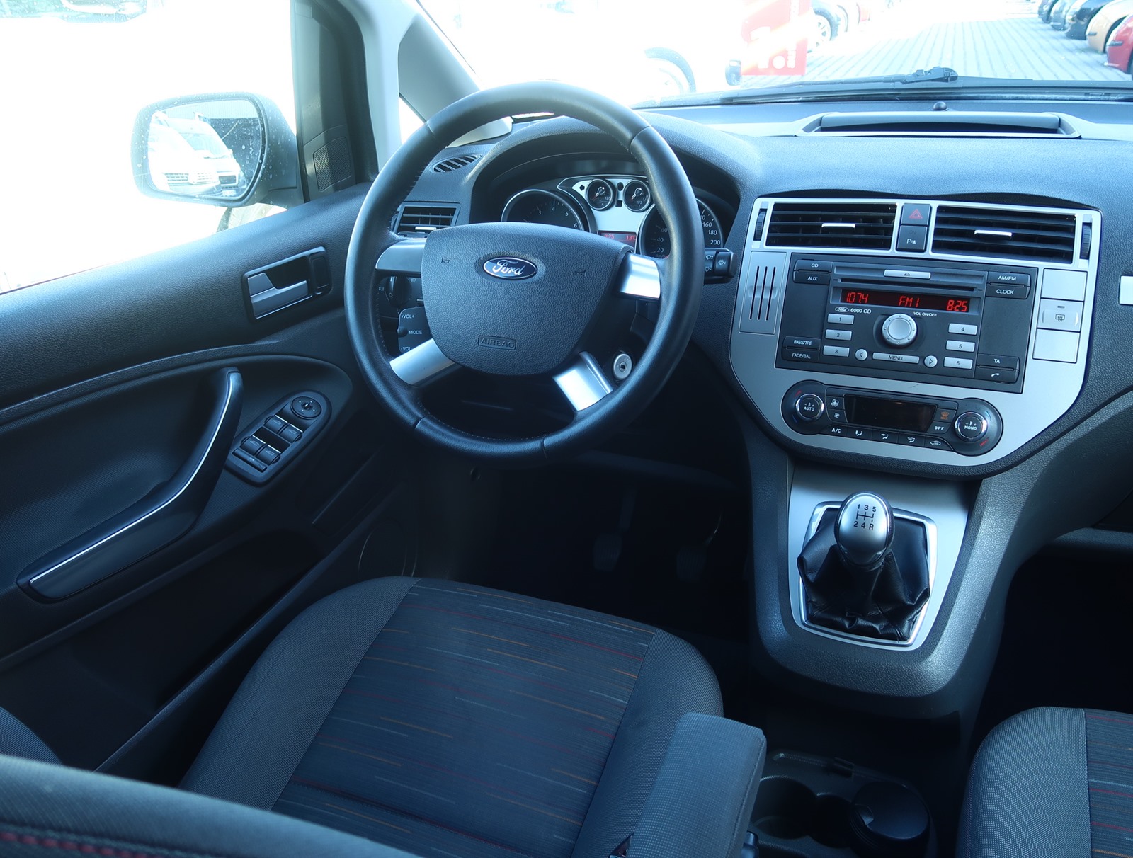 Ford C-MAX, 2010 - pohled č. 9