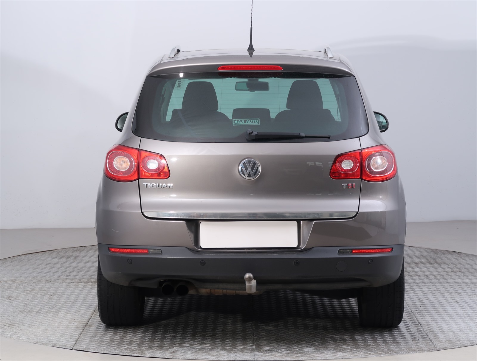 Volkswagen Tiguan, 2008 - pohled č. 6