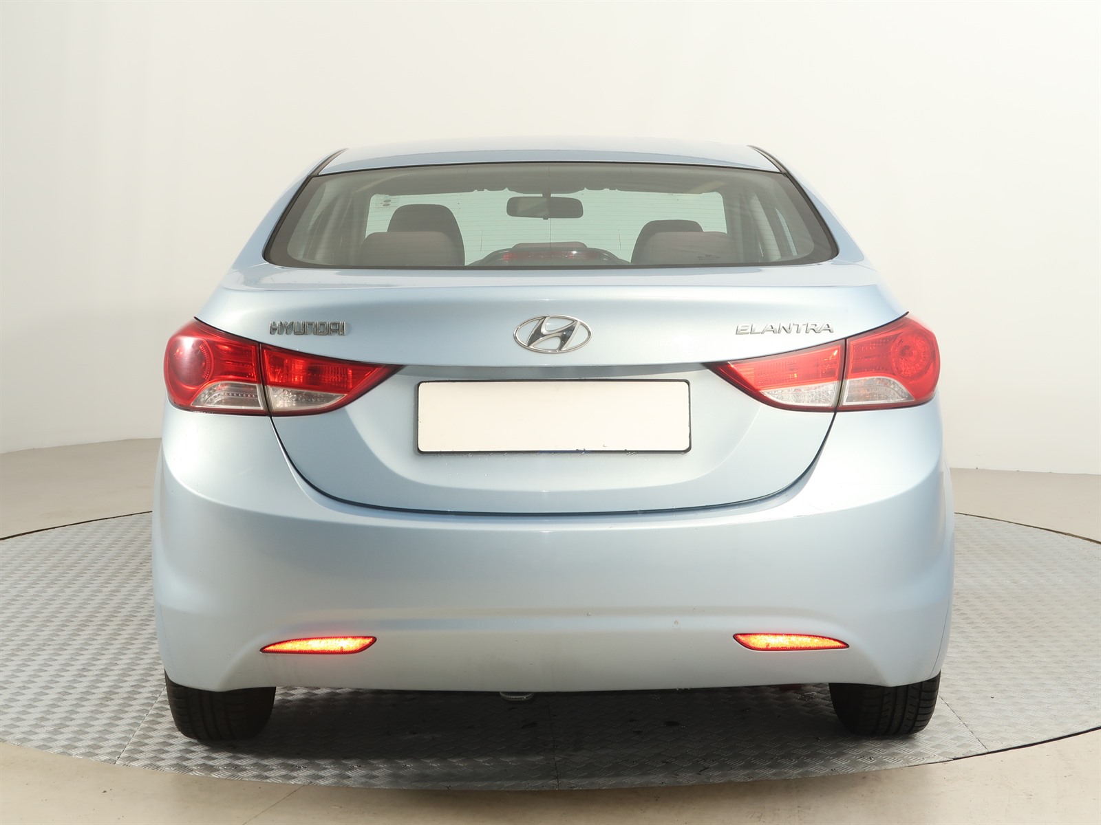 Hyundai Elantra, 2012 - pohled č. 6