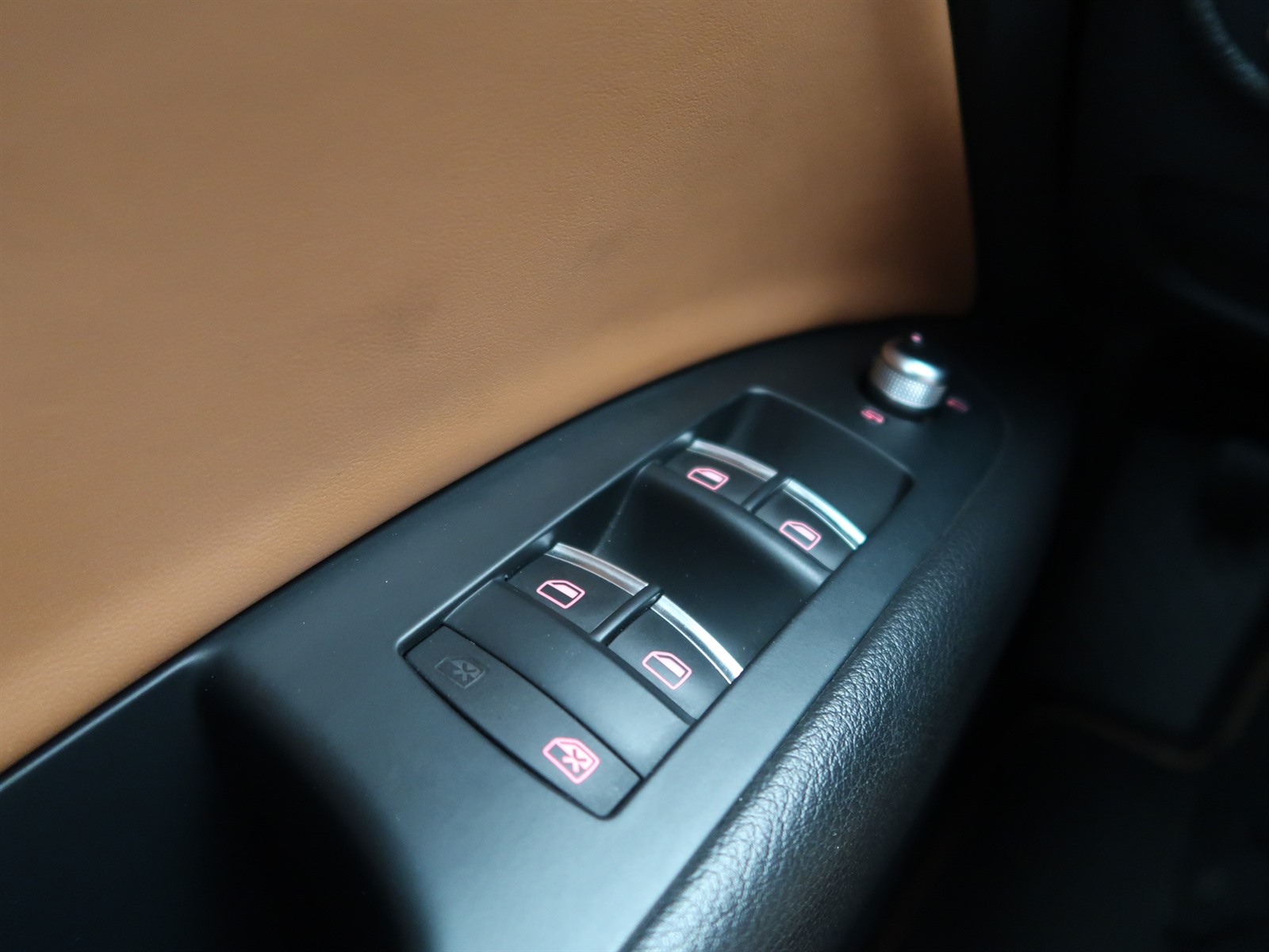 Audi Q7, 2012 - pohled č. 23