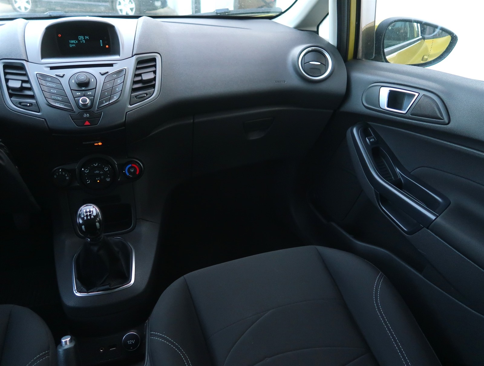 Ford Fiesta, 2014 - pohled č. 11