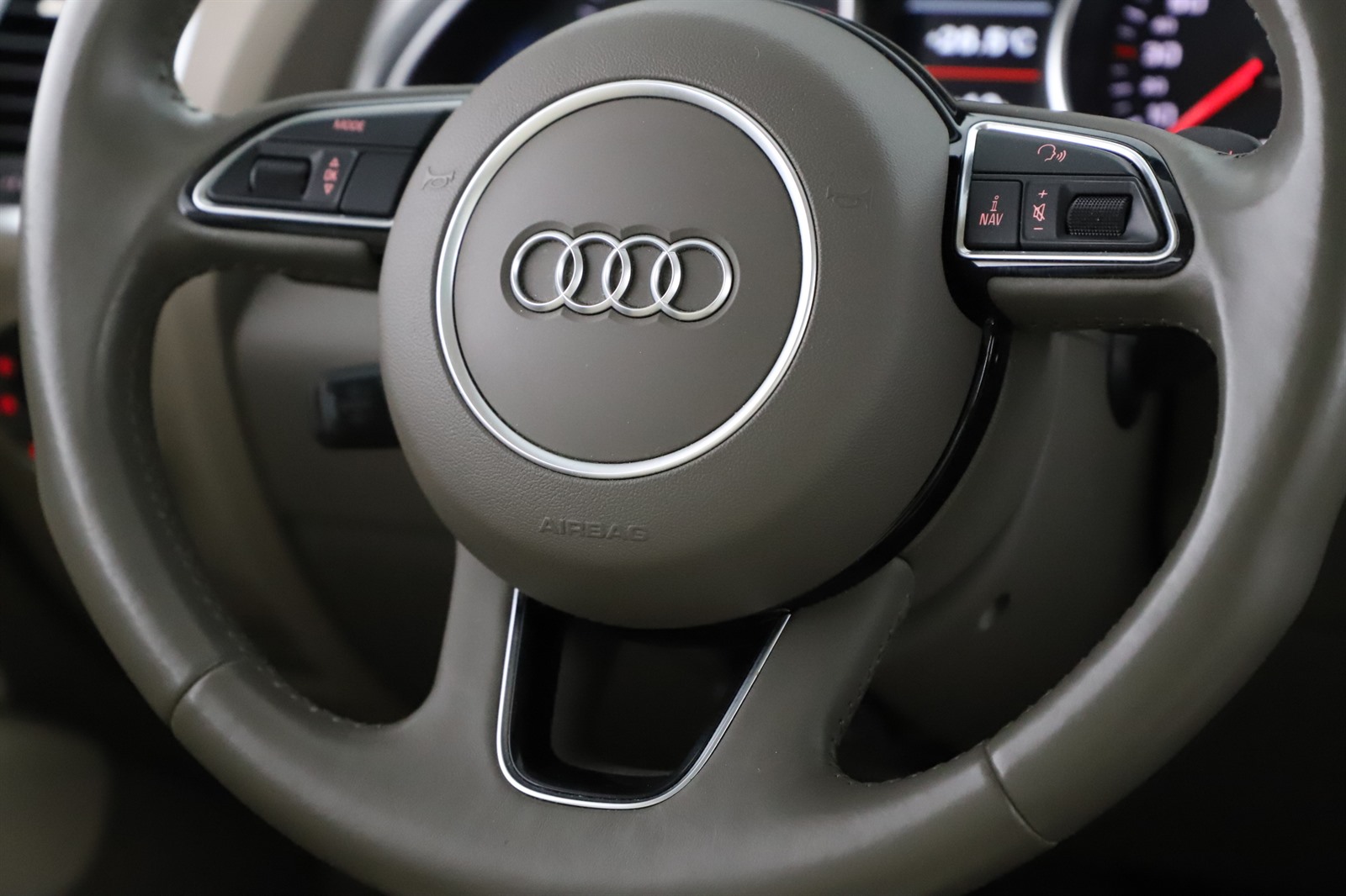 Audi Q7, 2014 - pohled č. 14