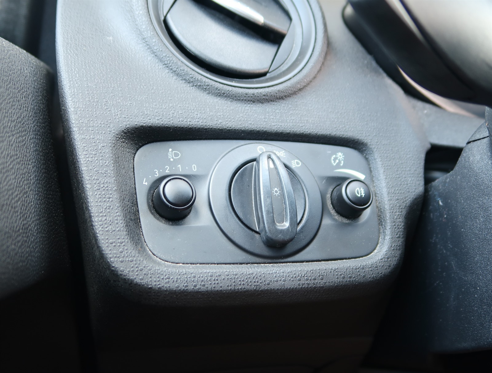 Ford Fiesta, 2016 - pohled č. 21