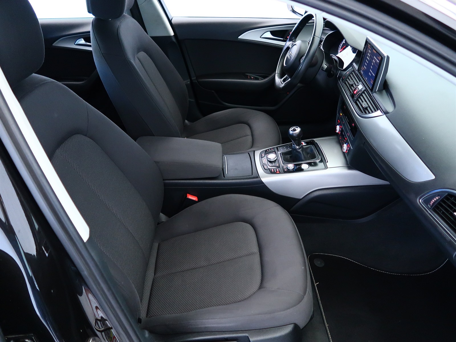 Audi A6, 2012 - pohled č. 12
