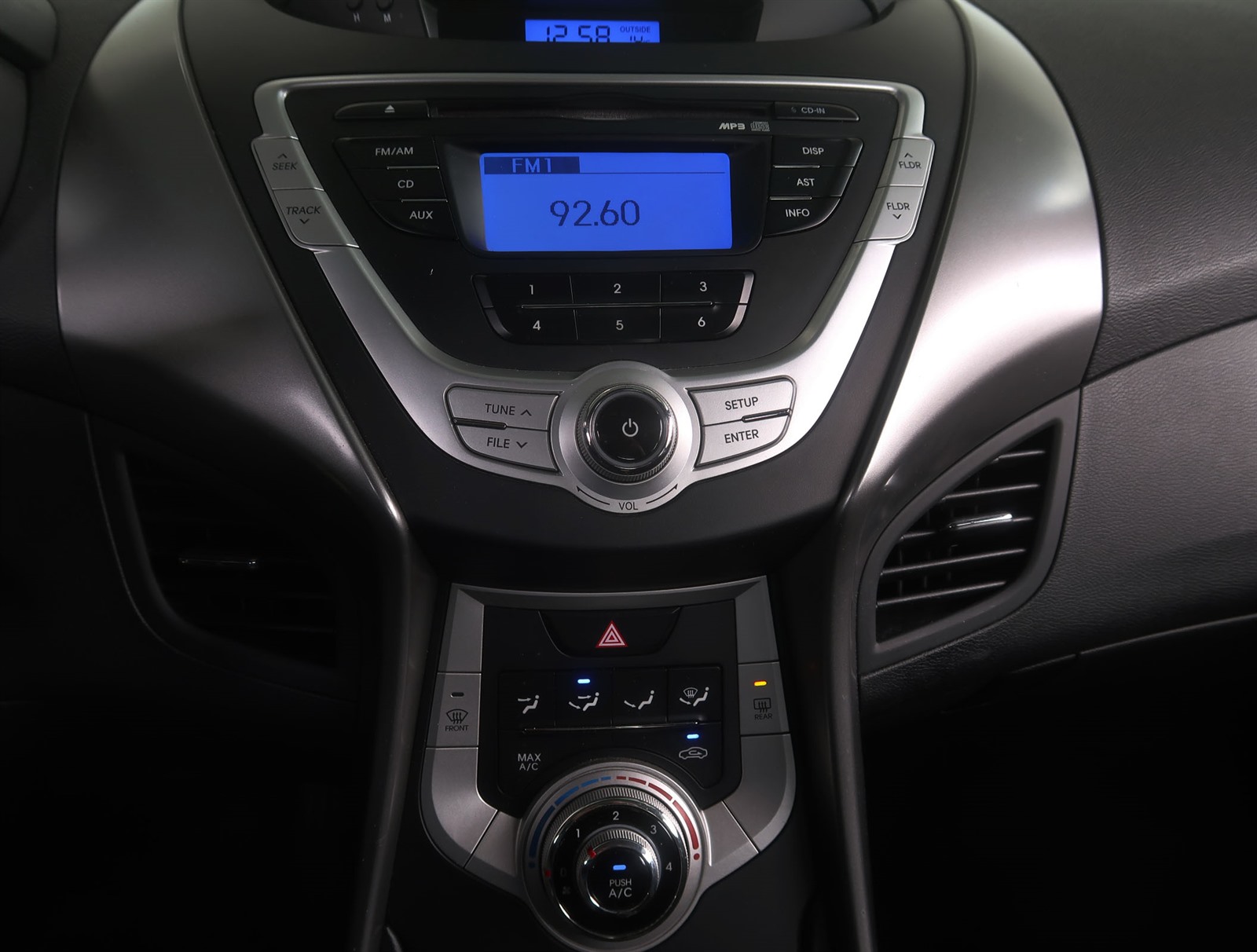Hyundai Elantra, 2012 - pohled č. 18
