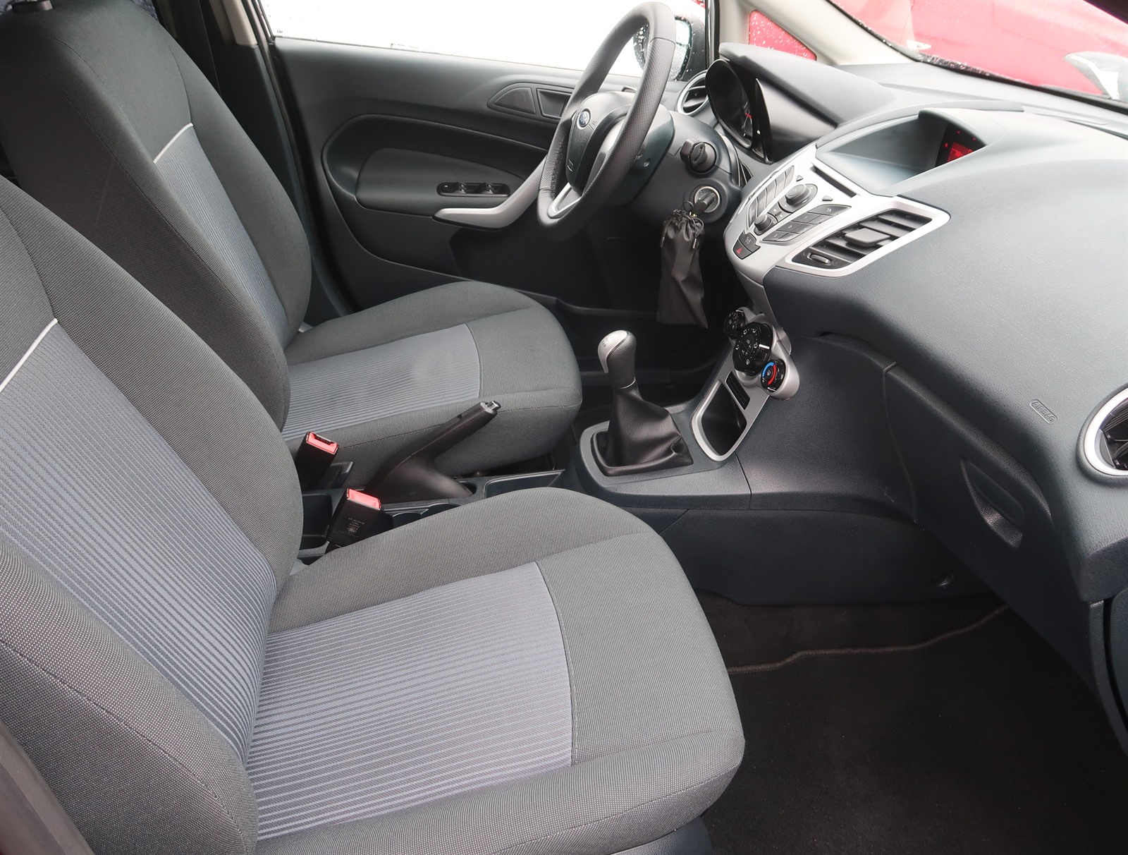 Ford Fiesta, 2012 - pohled č. 12