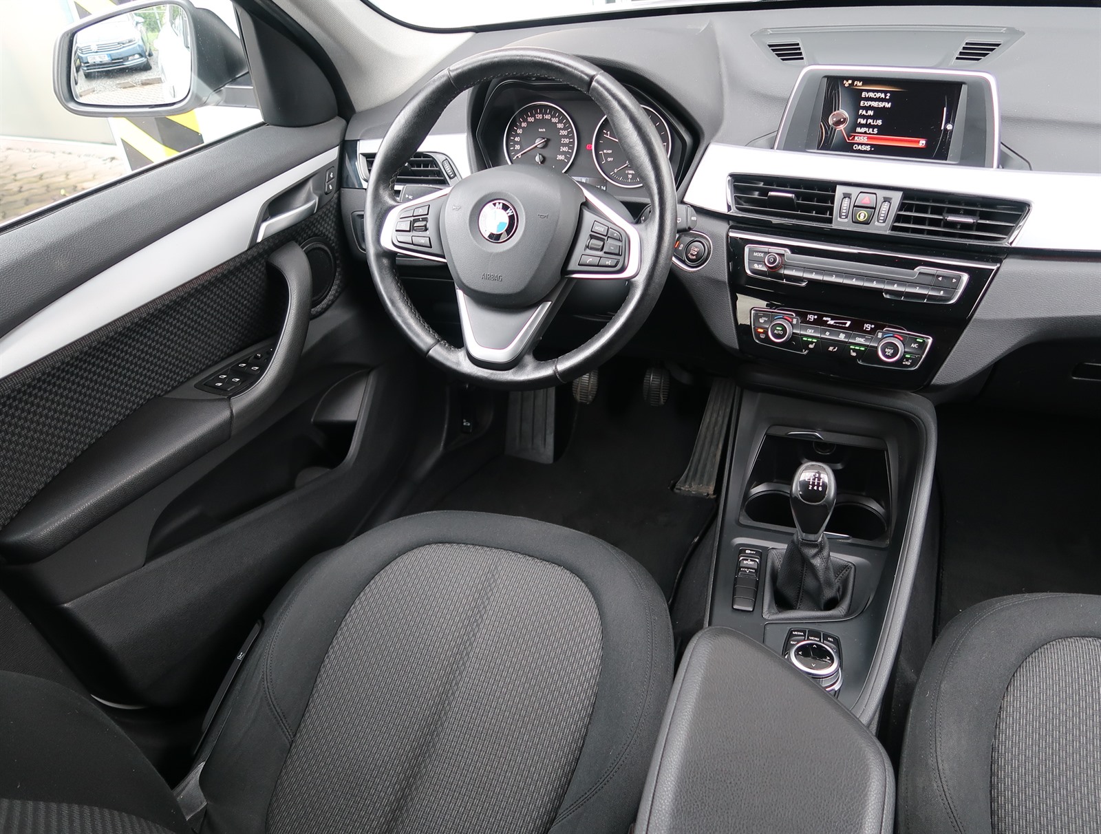 BMW X1, 2017 - pohled č. 9