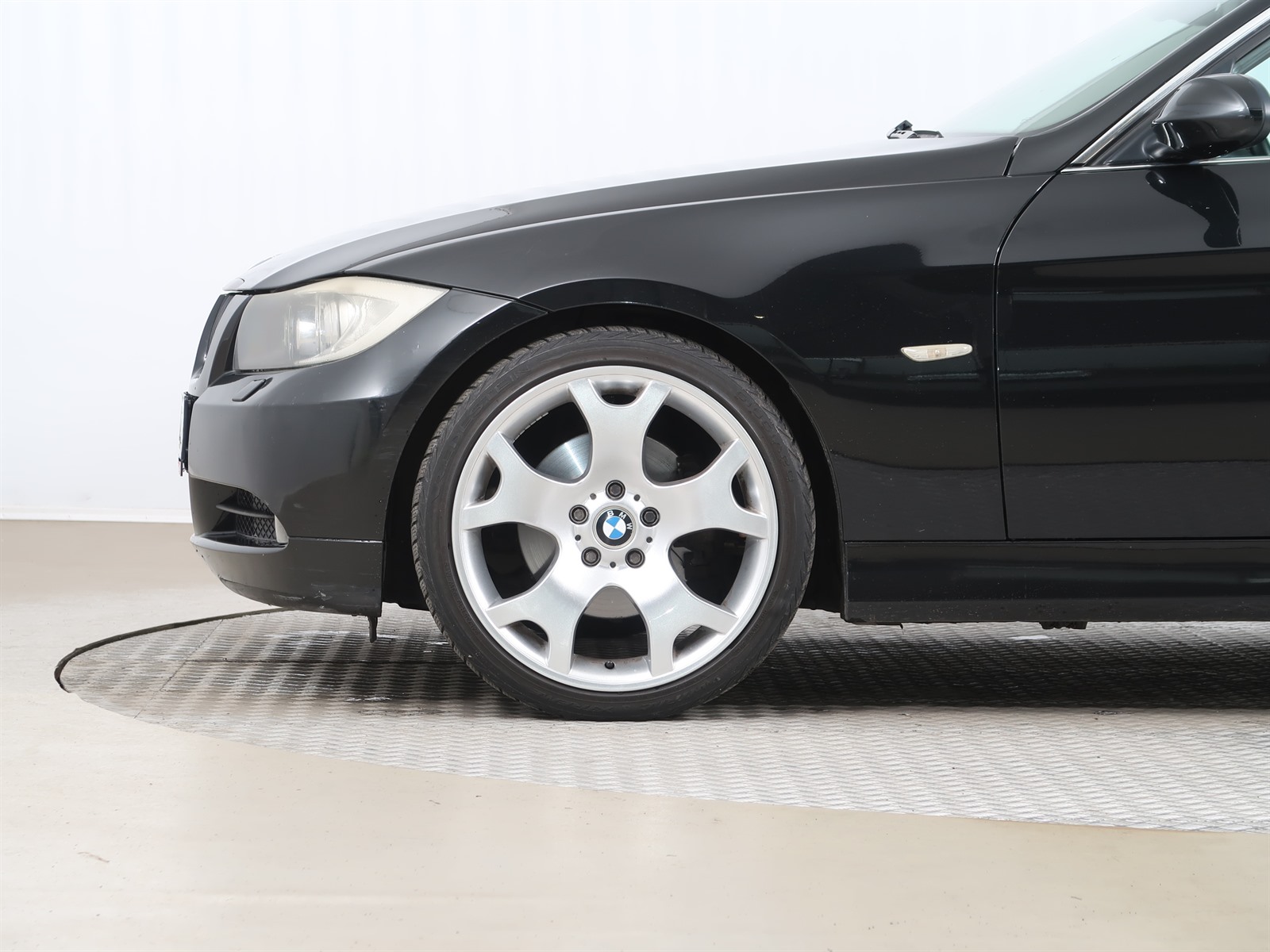 BMW Řada 3, 2008 - pohled č. 21