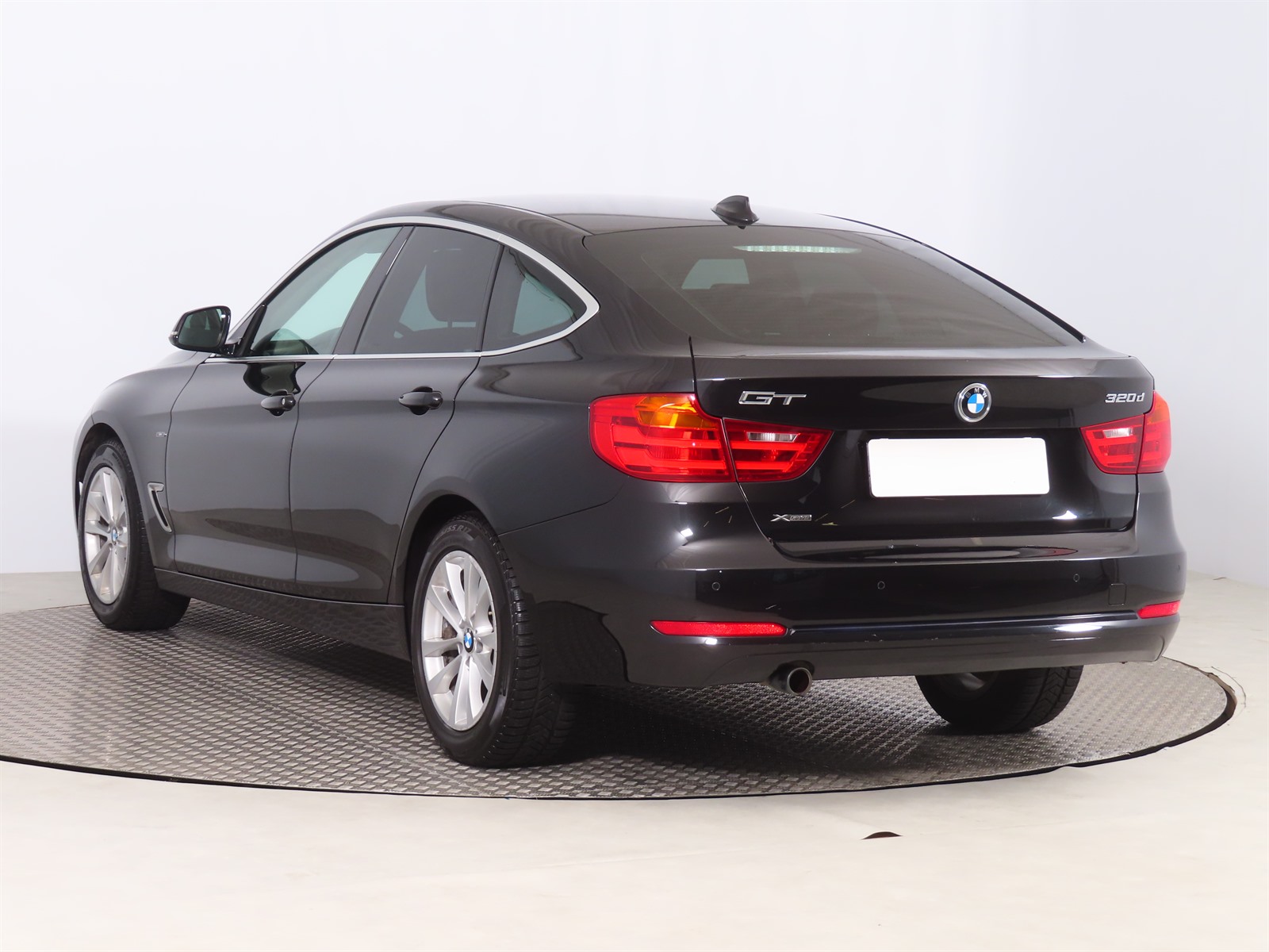 BMW 3GT, 2014 - pohled č. 5
