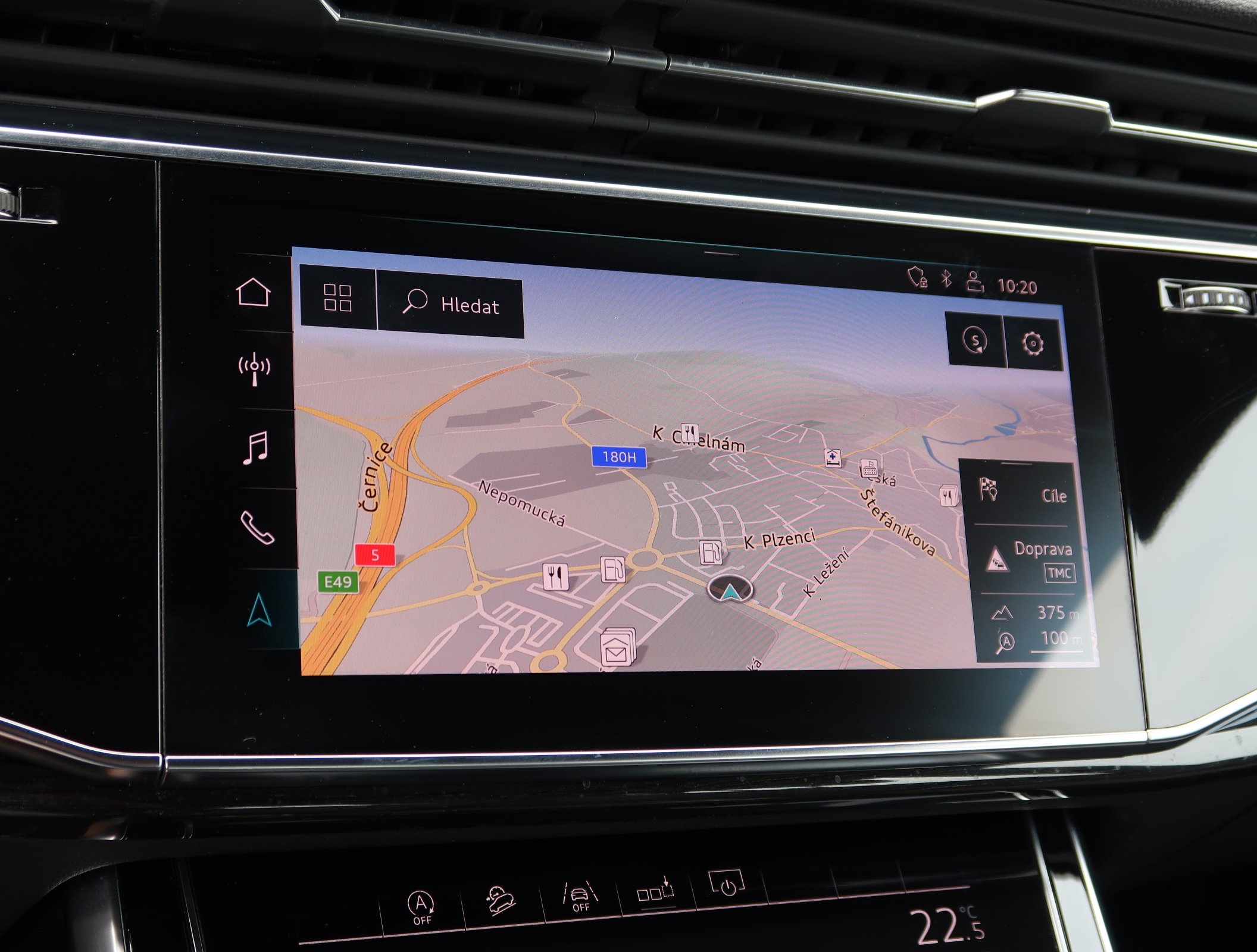 Audi Q8, 2019 - pohled č. 19