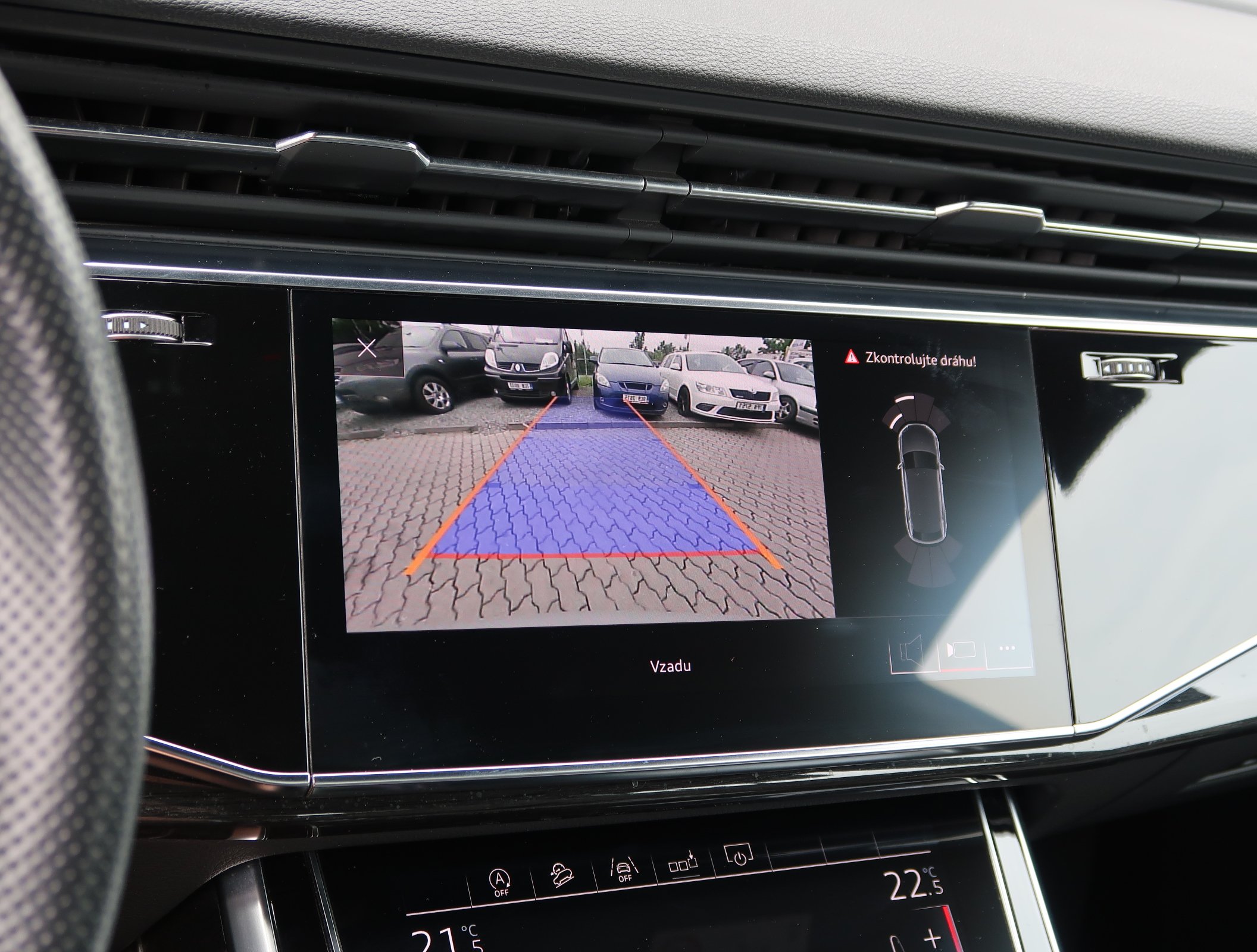 Audi Q8, 2019 - pohled č. 26