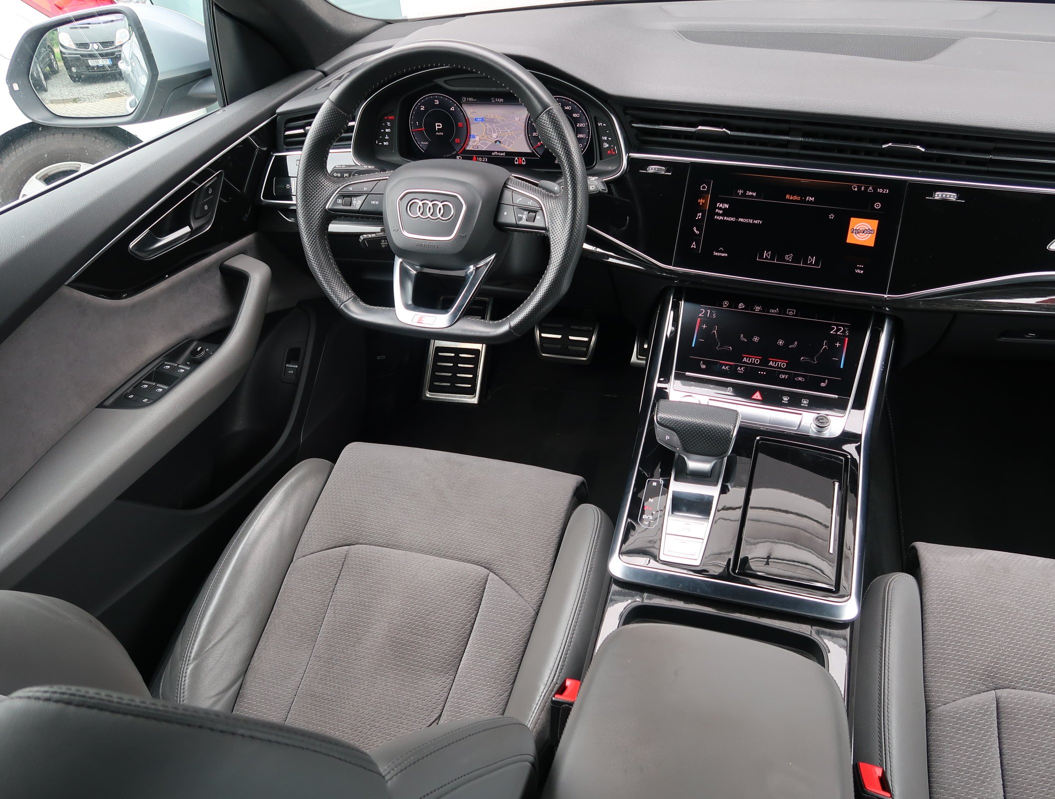 Audi Q8, 2019 - pohled č. 9