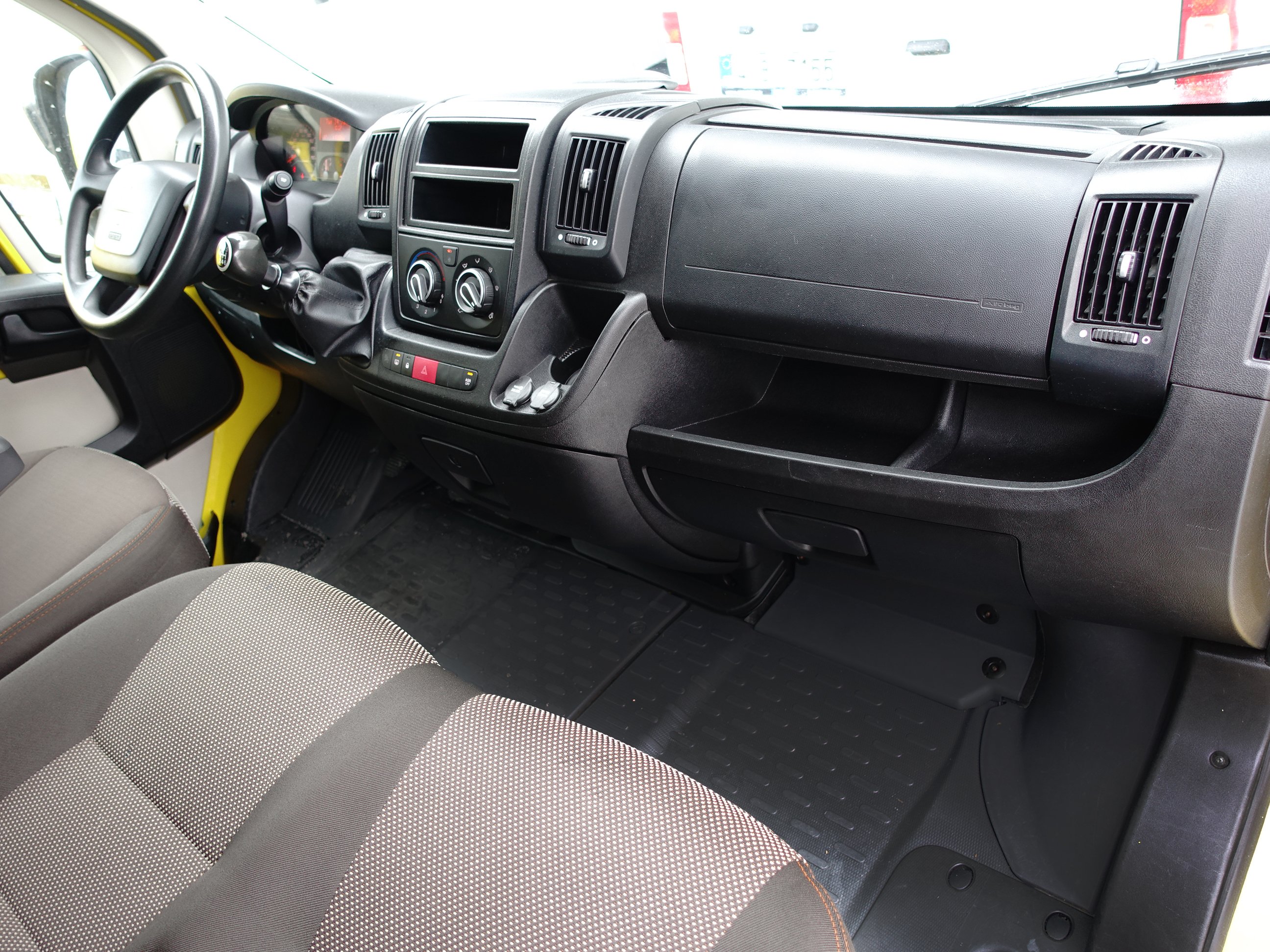 Peugeot Boxer, 2019 - pohled č. 11