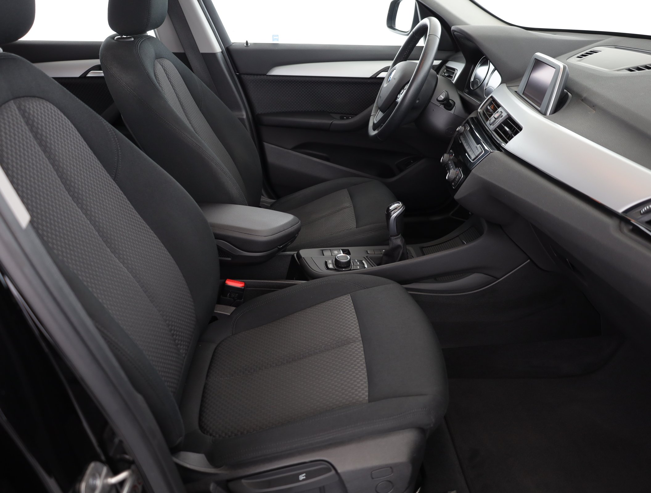 BMW X1, 2021 - pohled č. 10
