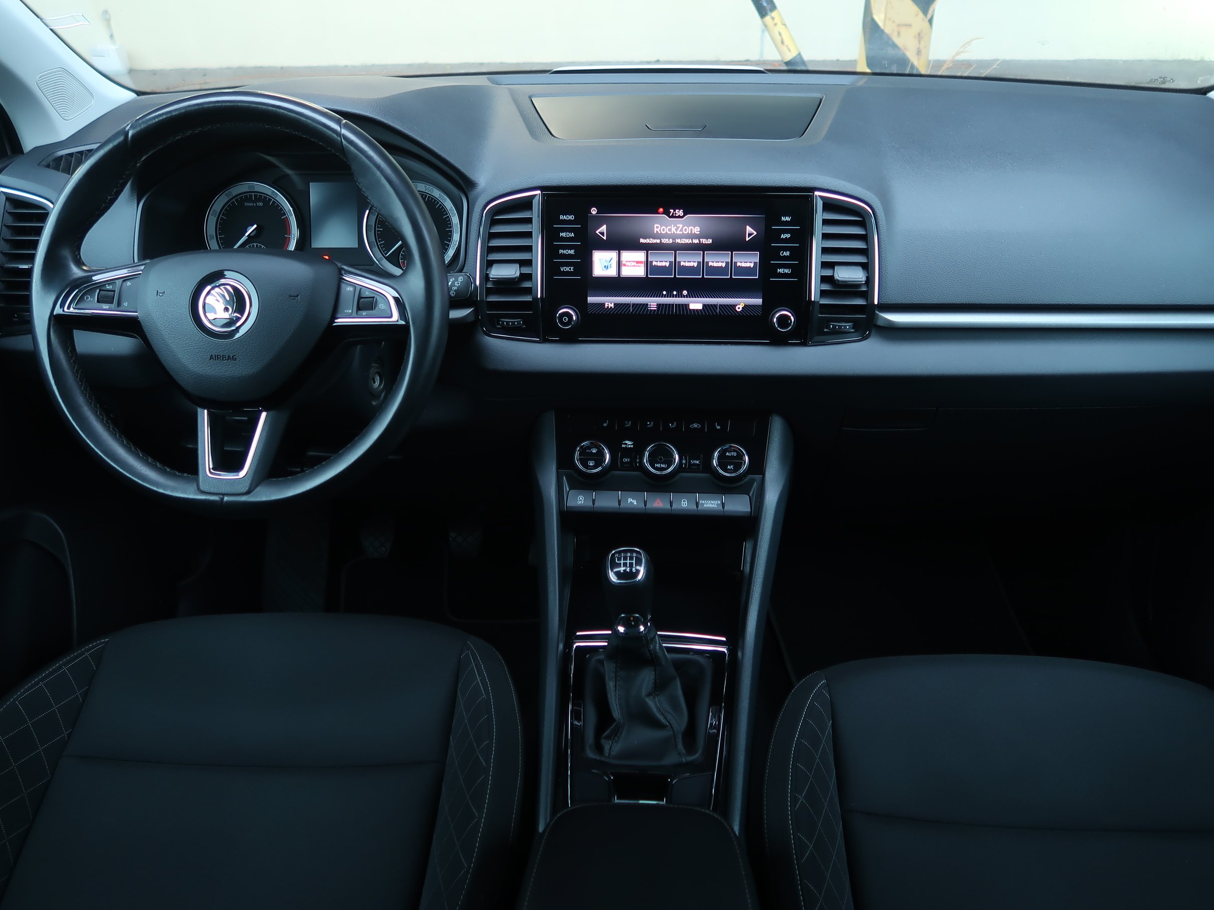 Škoda Karoq, 2019 - pohled č. 10