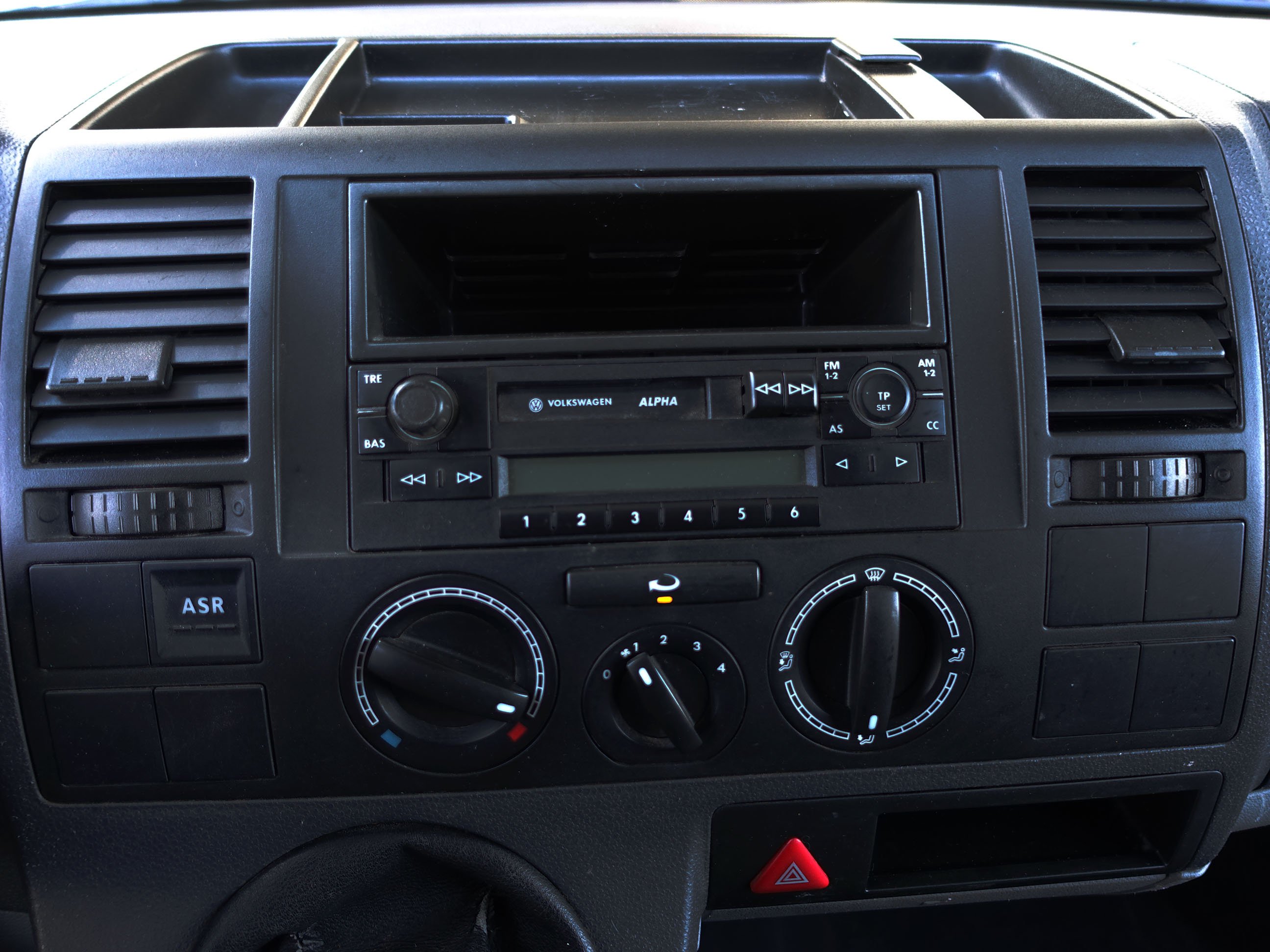 Volkswagen Transporter, 2006 - pohled č. 14