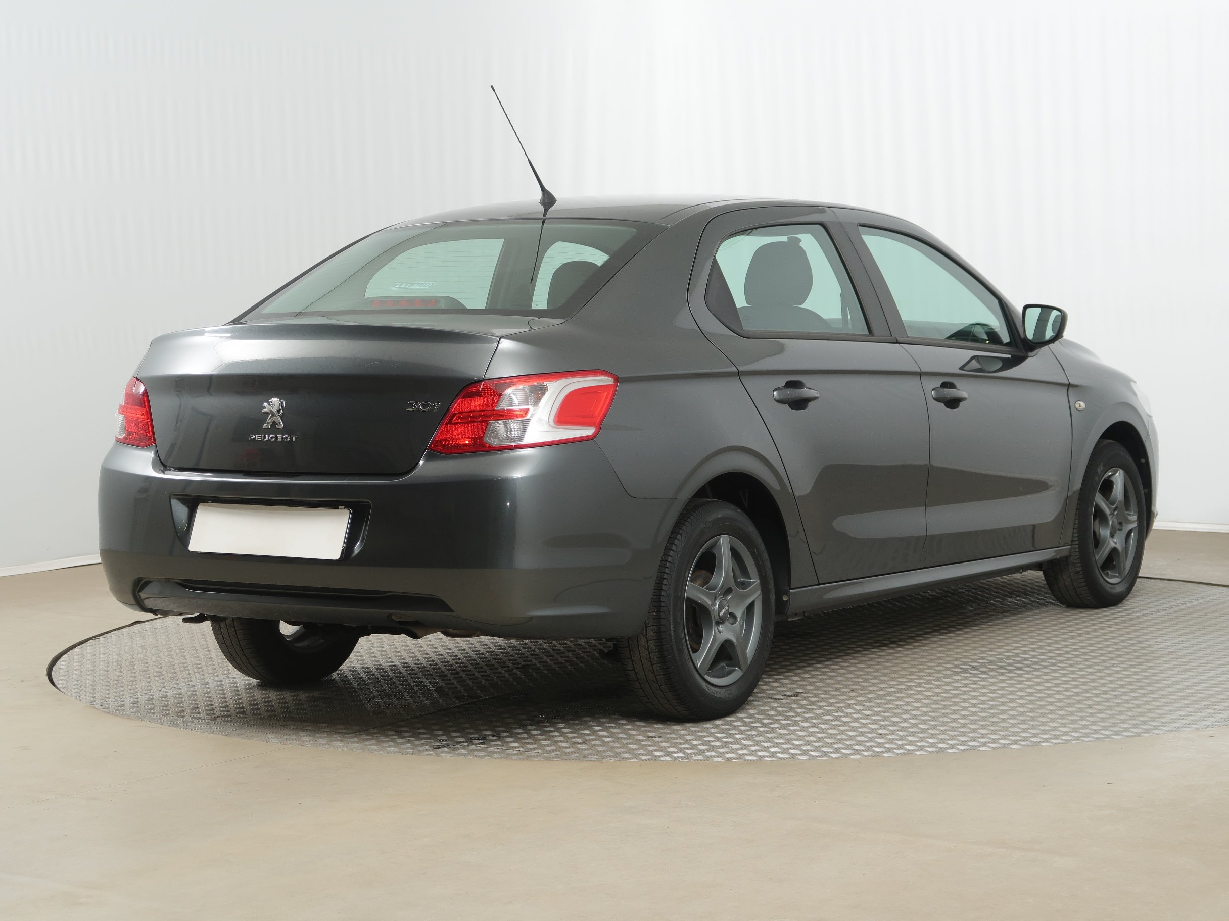 Peugeot 301, 2014 - pohled č. 7