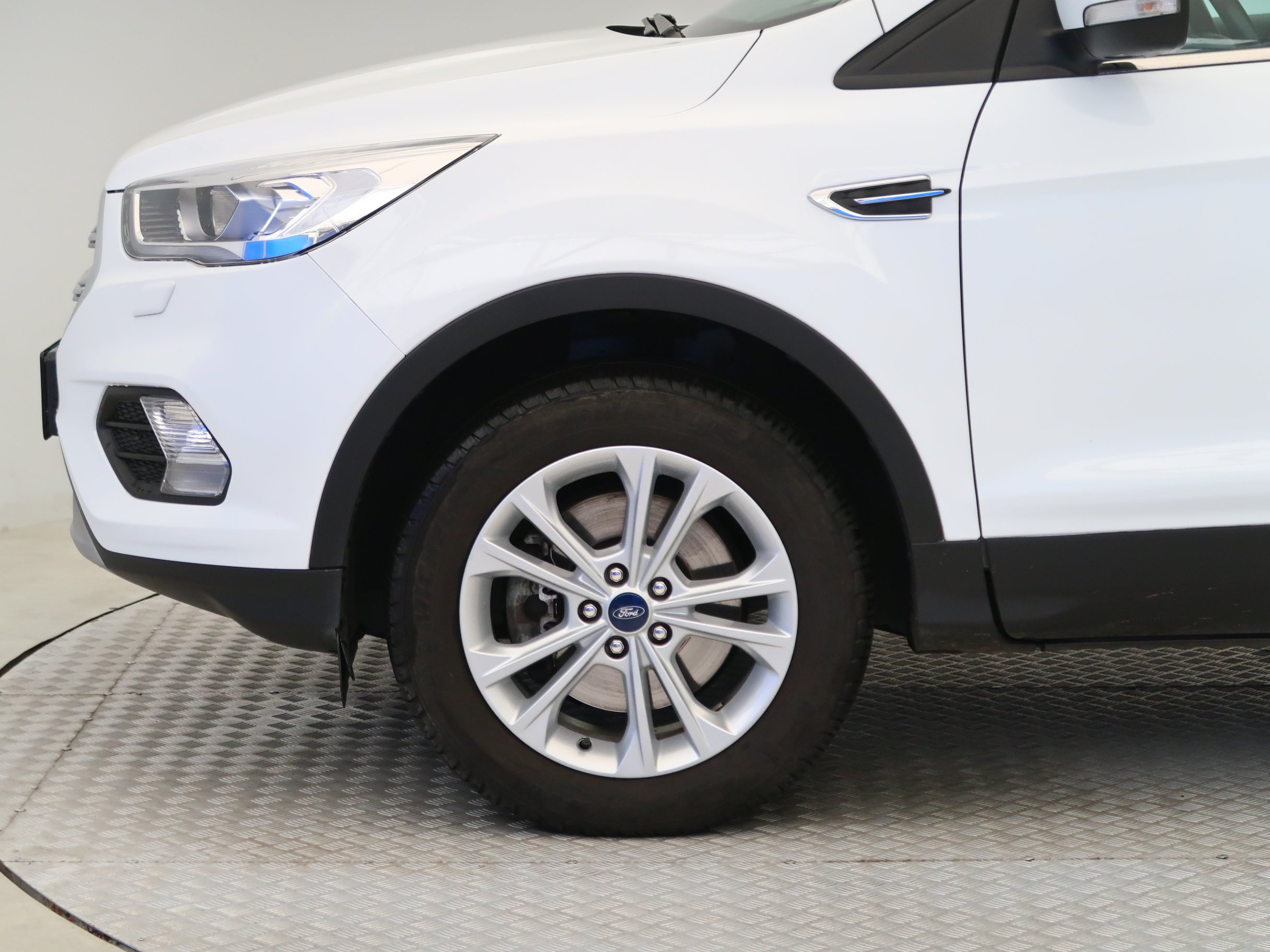 Ford Kuga, 2019 - pohled č. 21