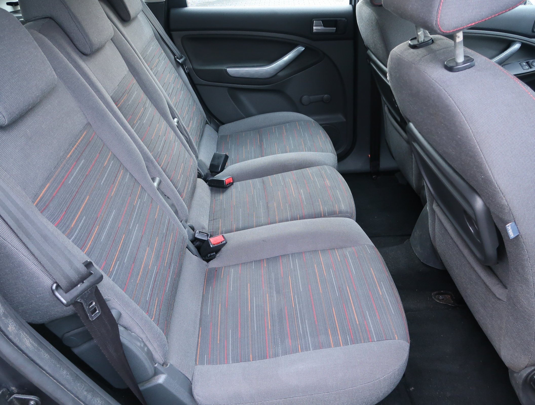 Ford C-MAX, 2008 - pohled č. 13