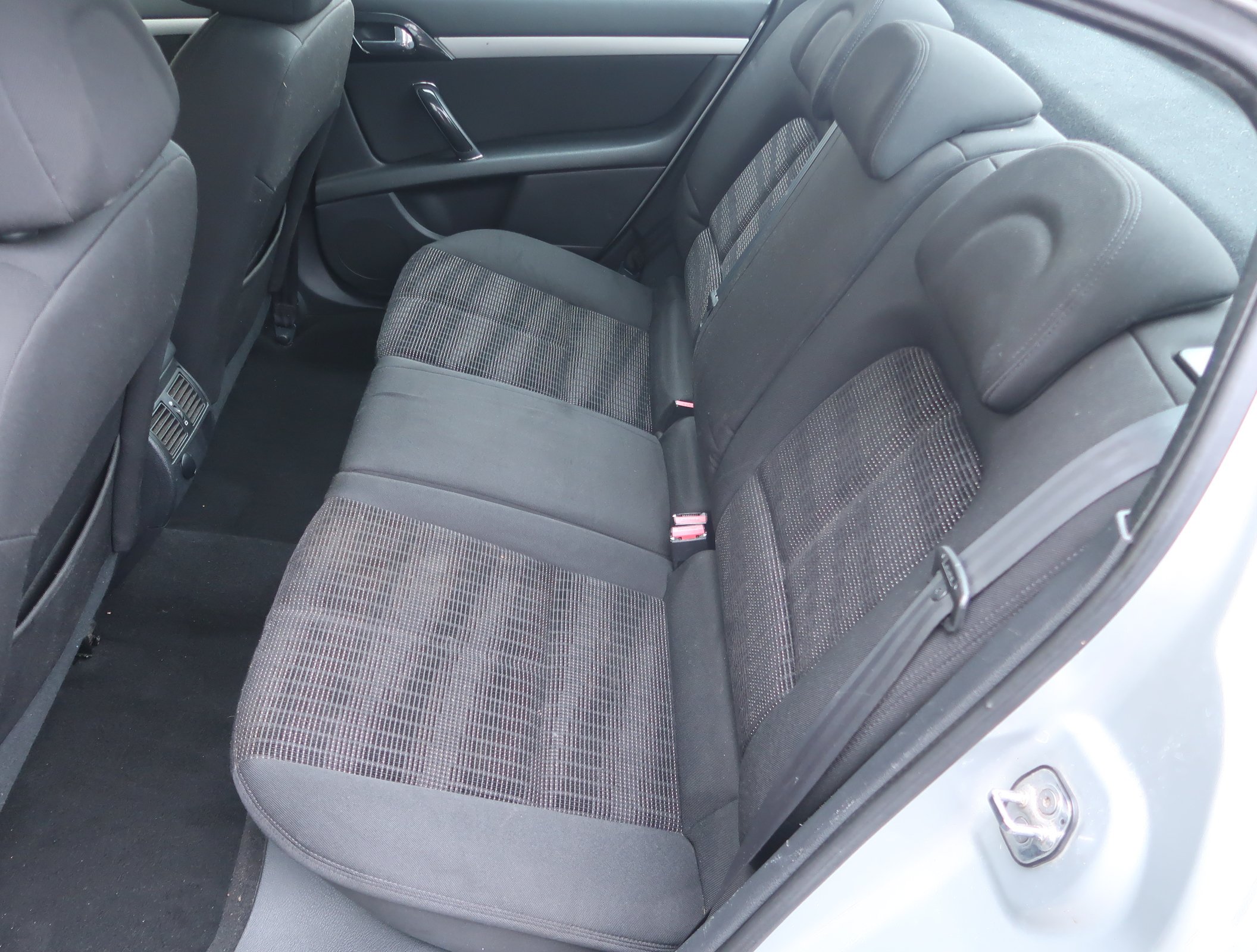 Peugeot 407, 2010 - pohled č. 15