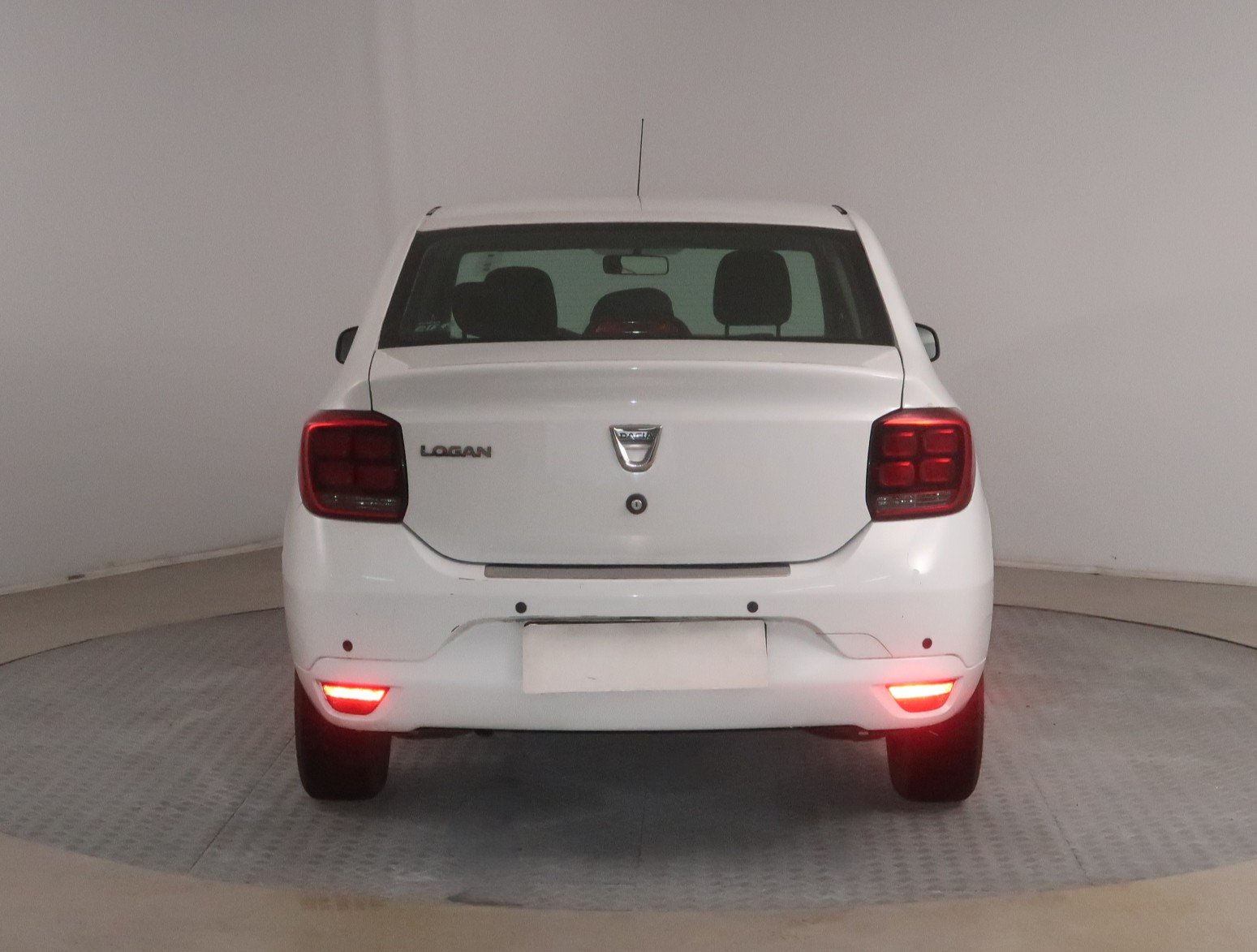 Dacia Logan, 2017 - pohled č. 6