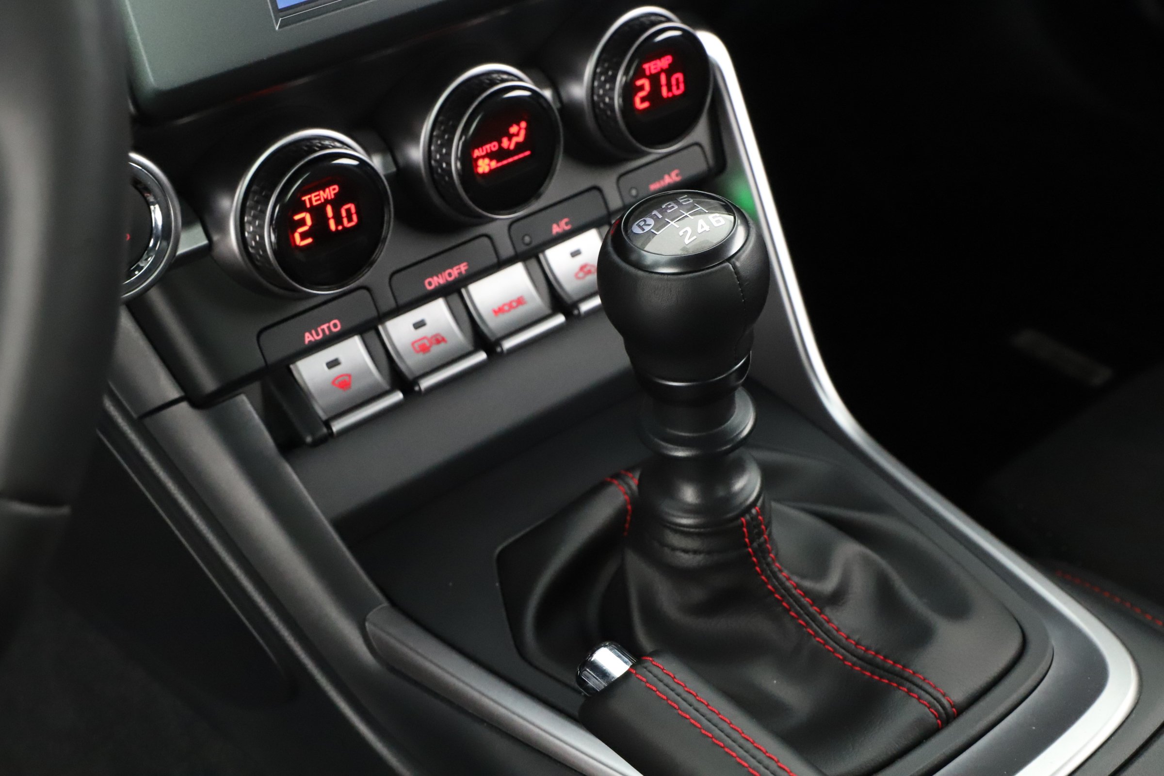 Subaru BRZ, 2023 - pohled č. 16