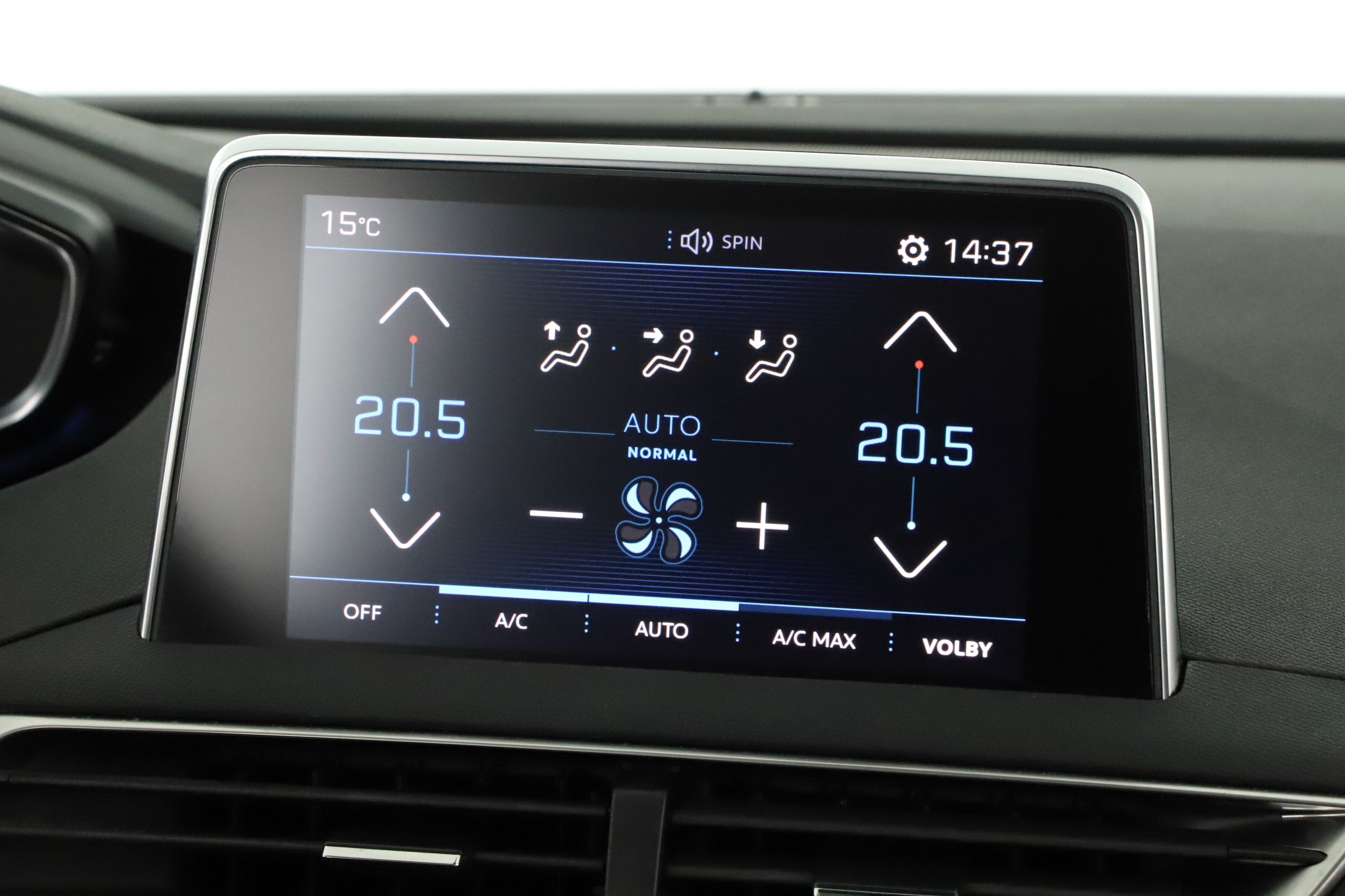 Peugeot 5008, 2018 - pohled č. 19