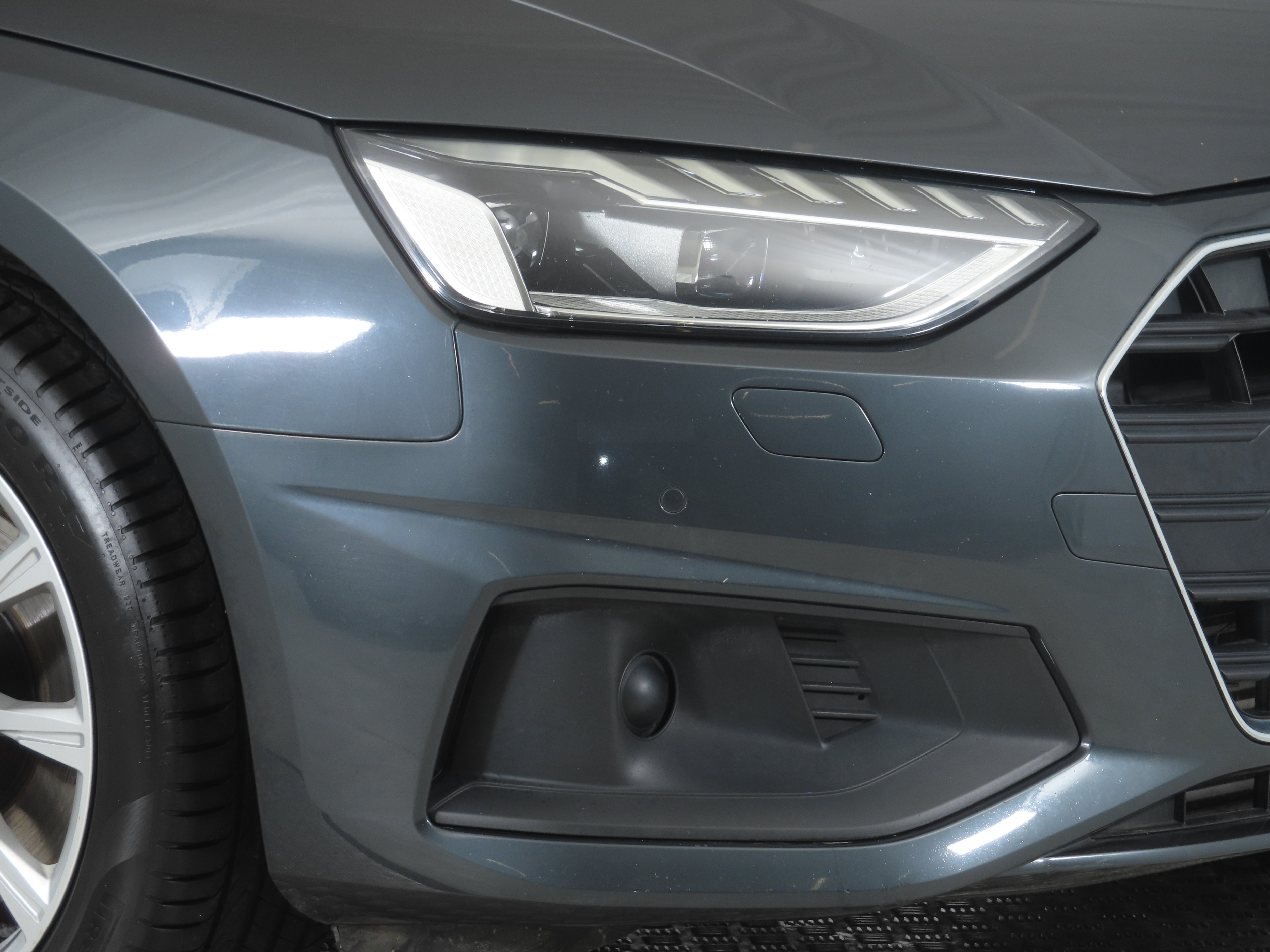 Audi A4, 2019 - pohled č. 10