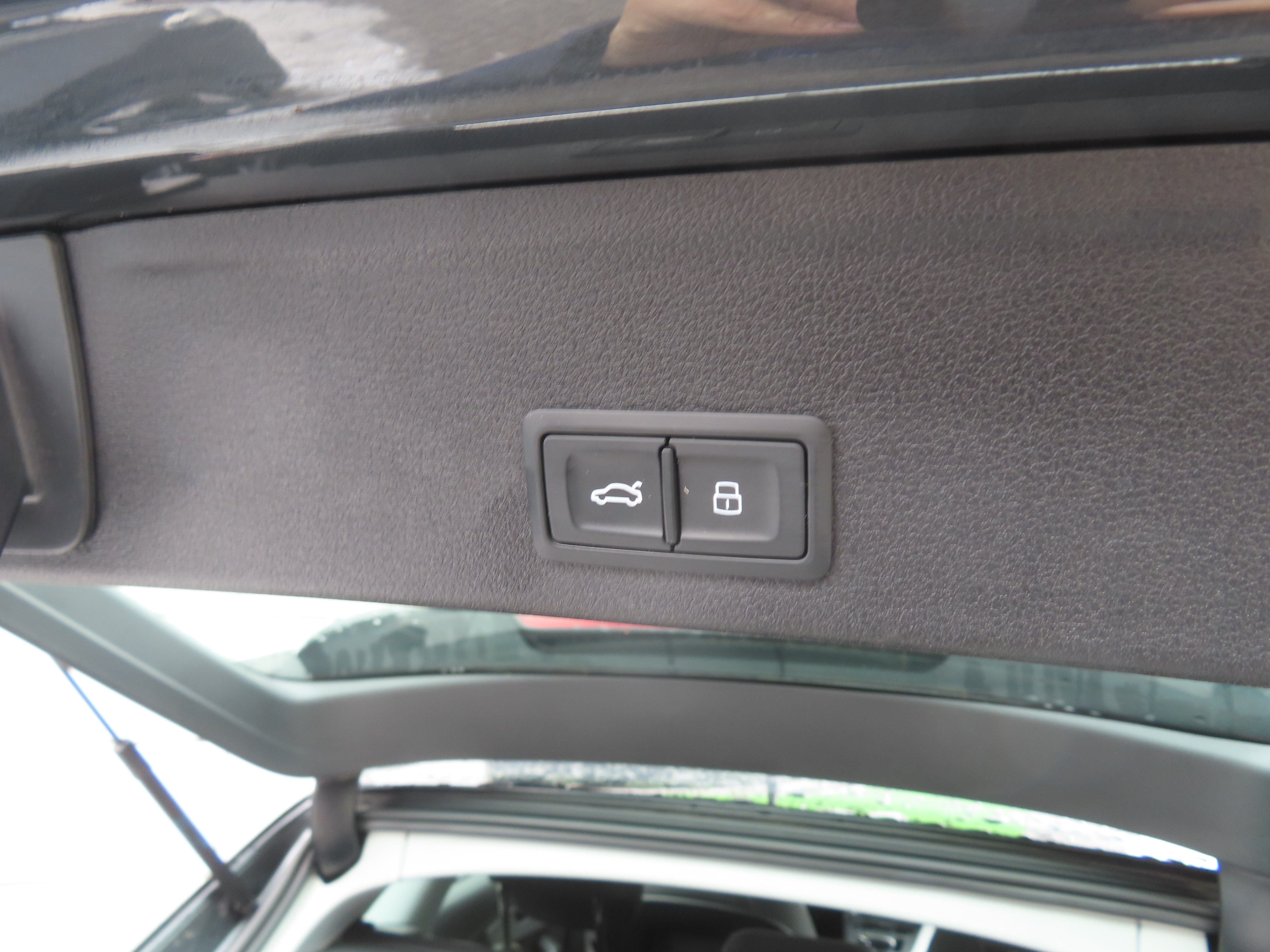 Audi A4, 2019 - pohled č. 29