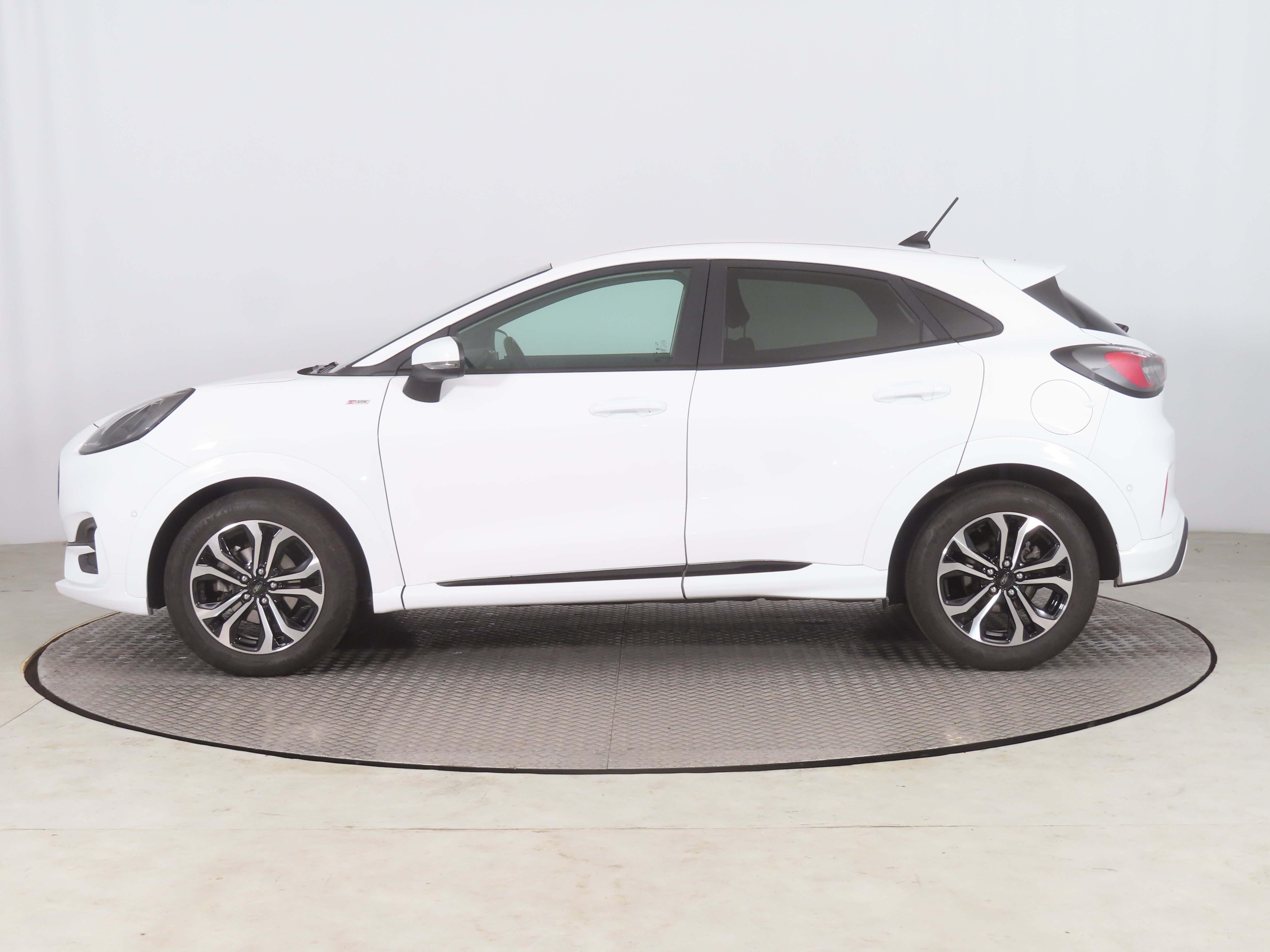 Ford Puma, 2023 - pohled č. 4